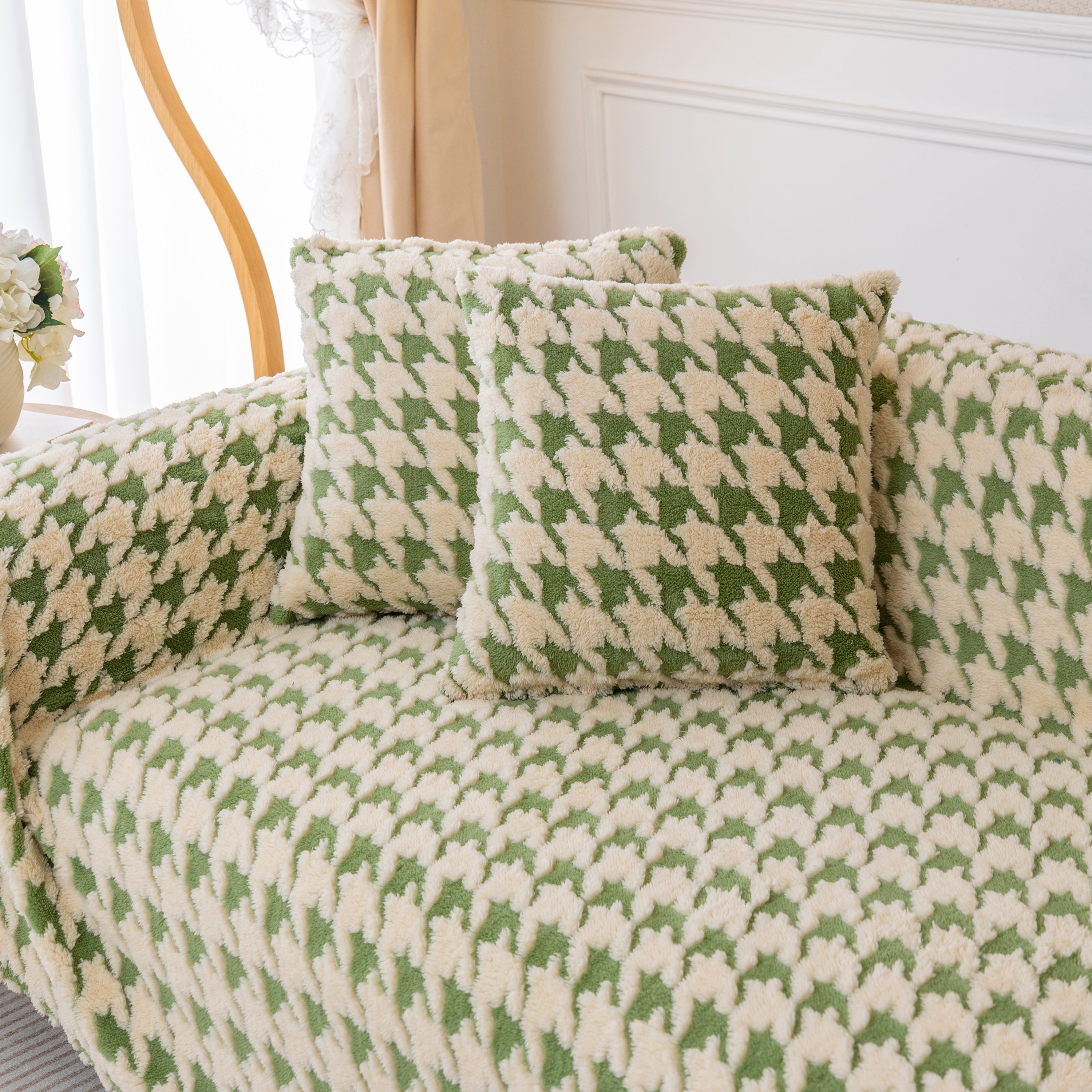 Luxury Plush Universal Couch Cover Blanket, Washable Couch Protector Houndstooth Sofa Covers