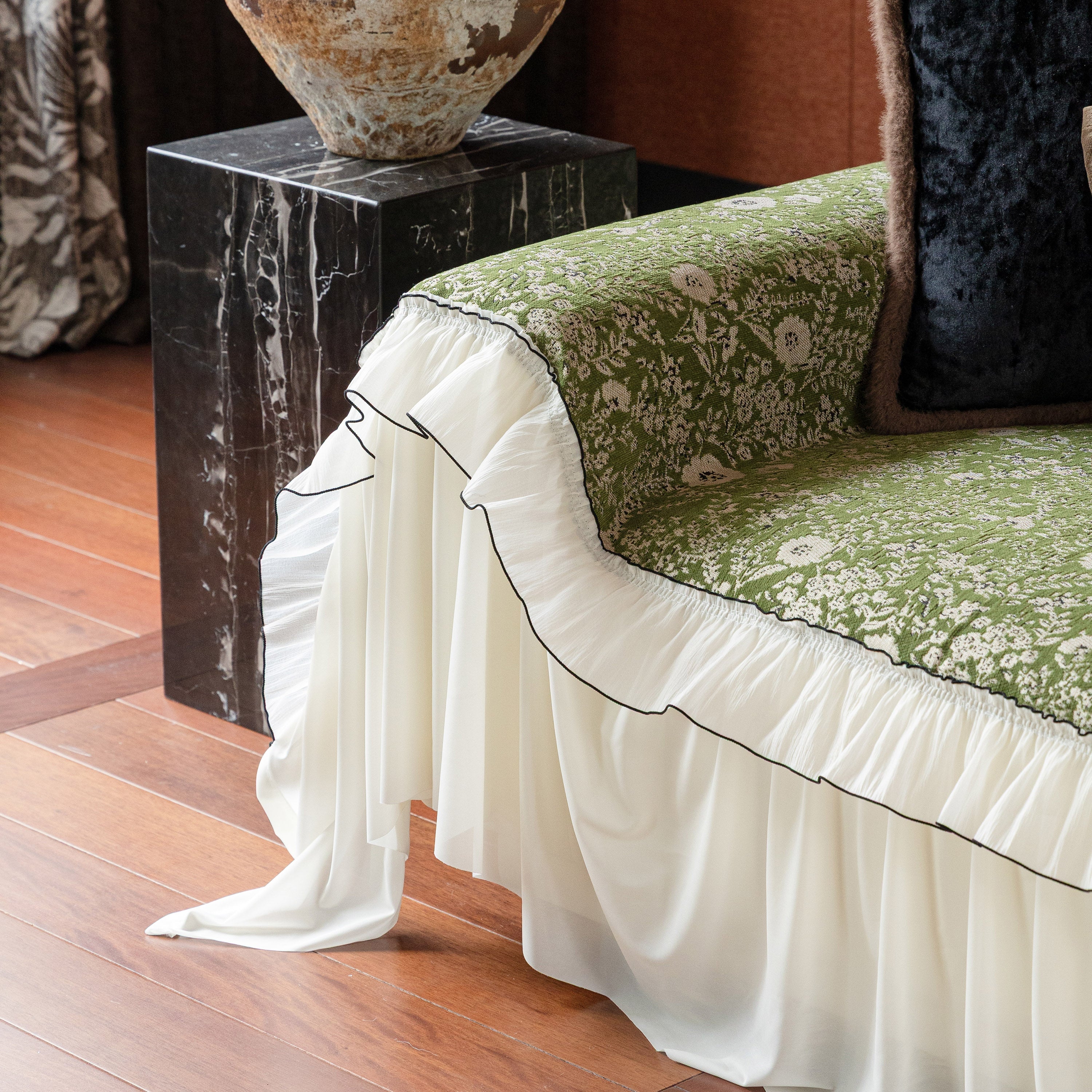French Country Floral Sofa Cover with Chiffon Ruffle Skirt, Vintage Sofa Throw Cover