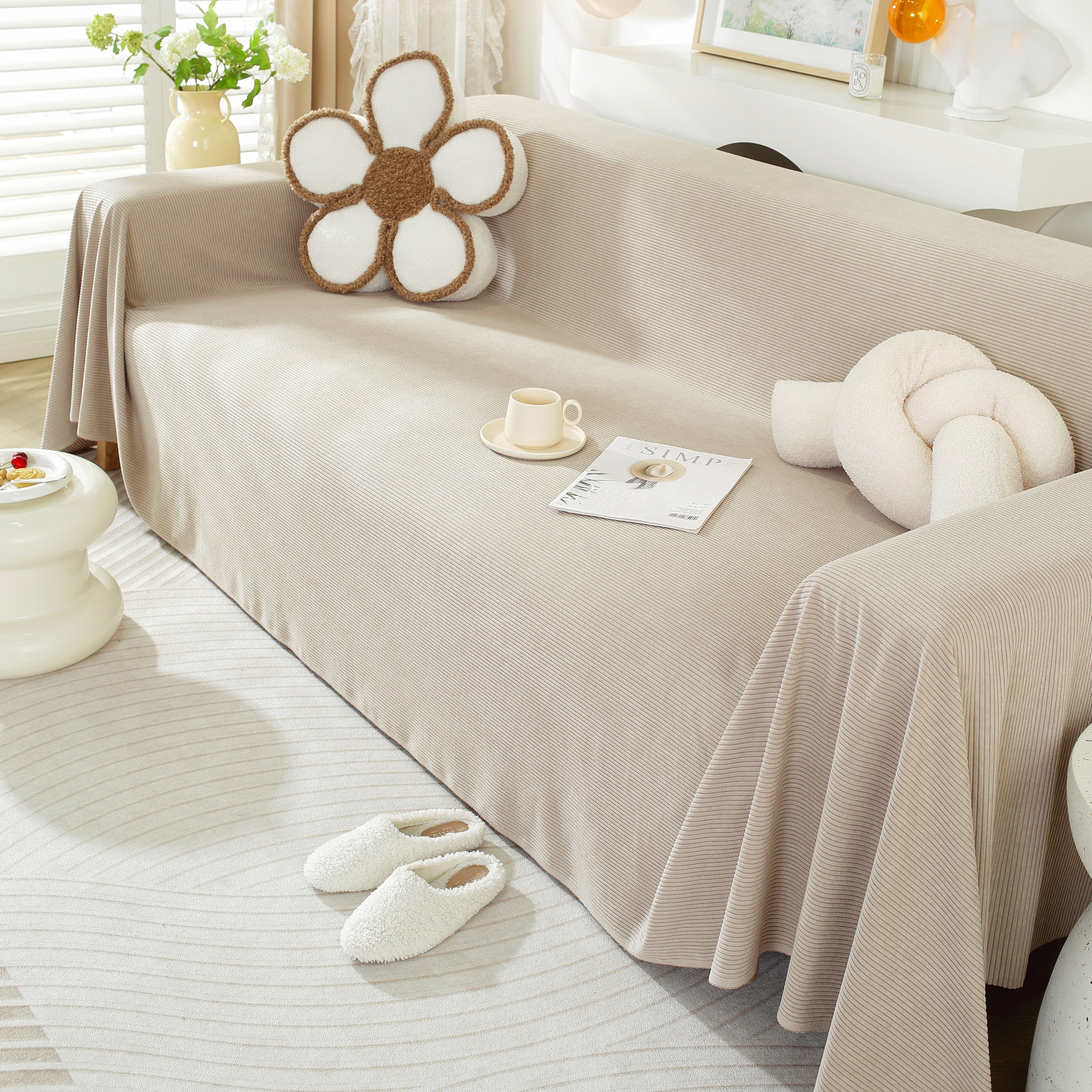 Soft Plush Warm Couch Cover Blanket for Sofa, Waterproof and Machine Washable Couch Throw Cover