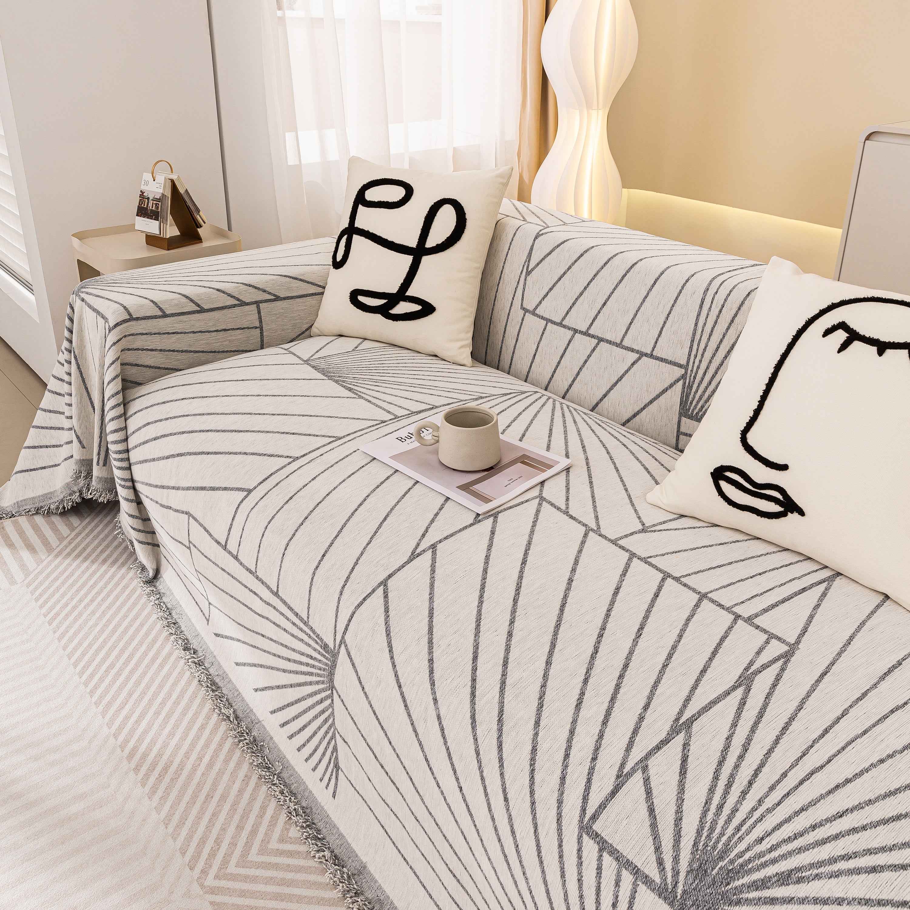 Modern Minimalist Chenille Line Pattern Sofa Cover, Dust and Scratch Resistant Throw Blankets for Couch