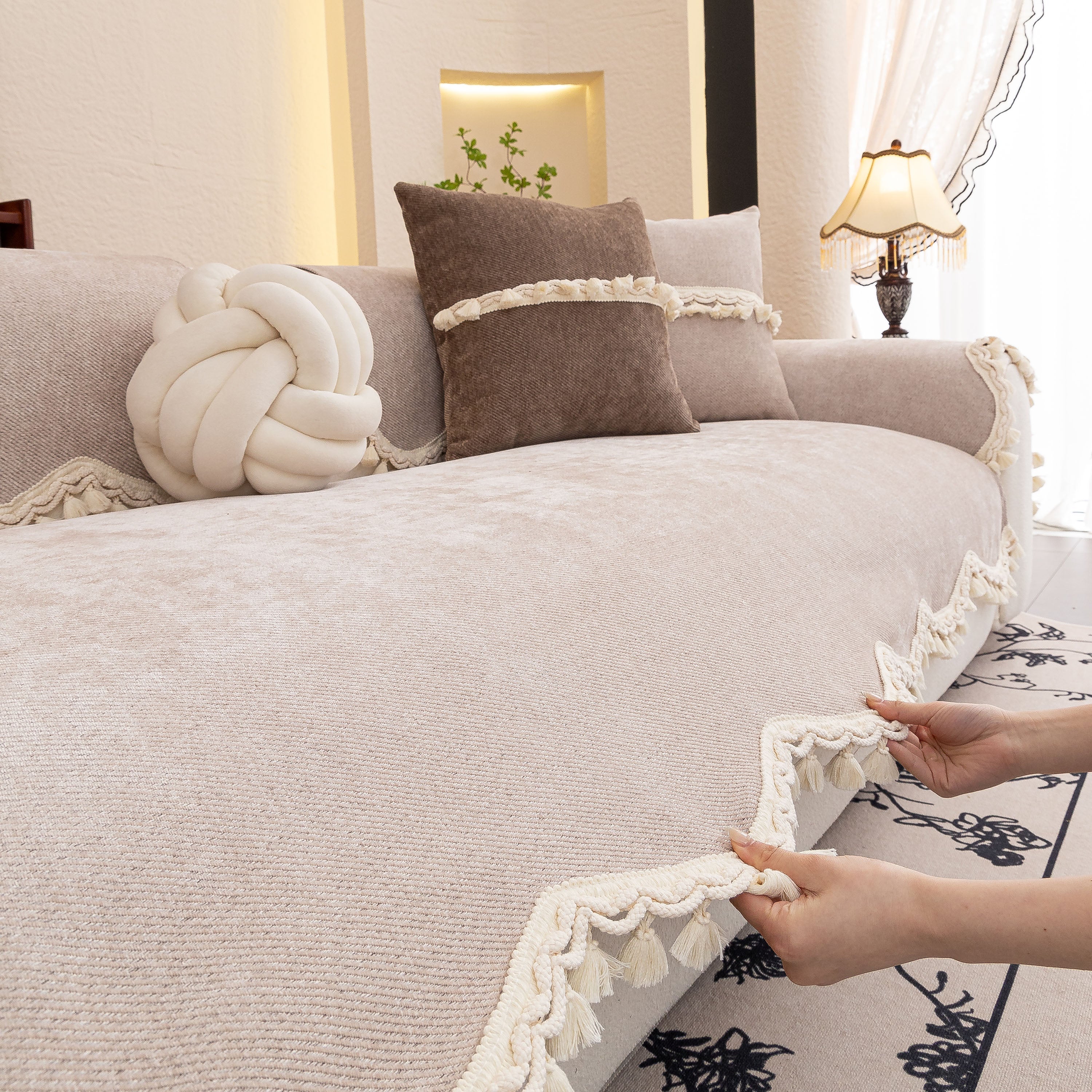 Chenille Sofa Cover Towel – Non-Slip, Washable Pets Couch Protector with Tassels