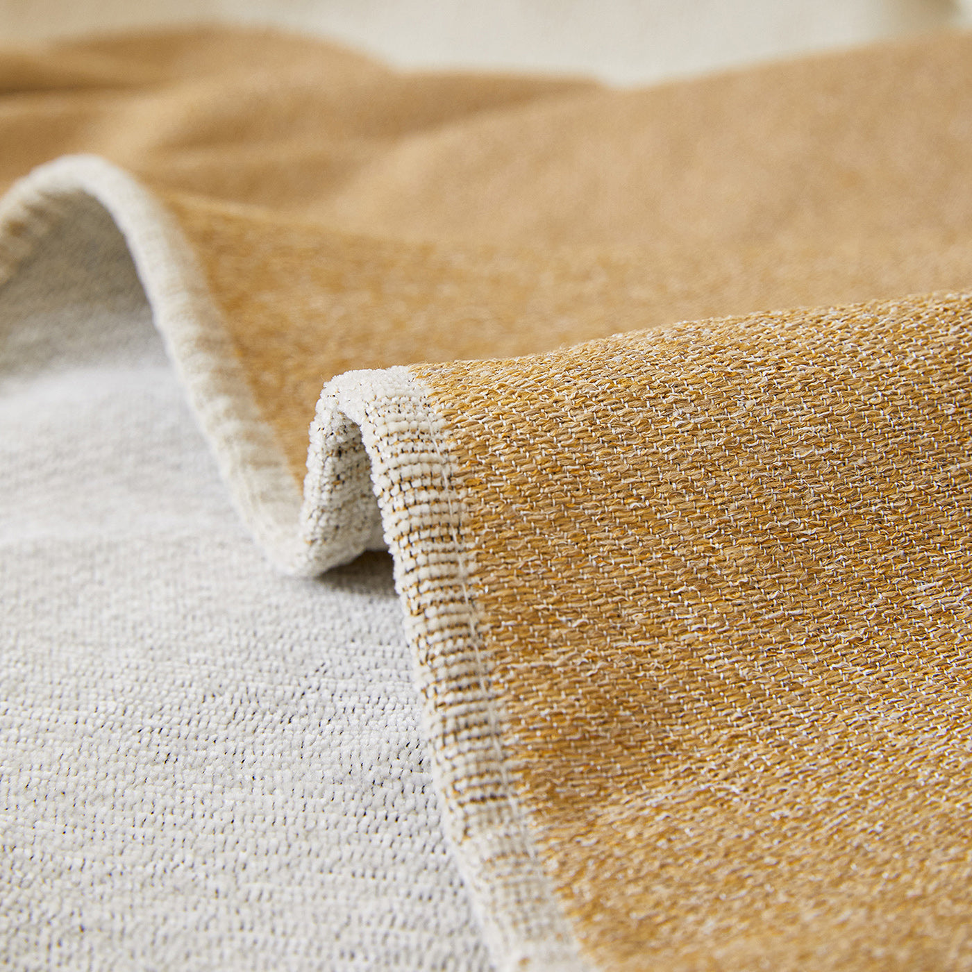 Chenille Minimalist Wavy Sofa Throw Cover, Cozy Blankets for Couch, Machine Washable Couch Protector