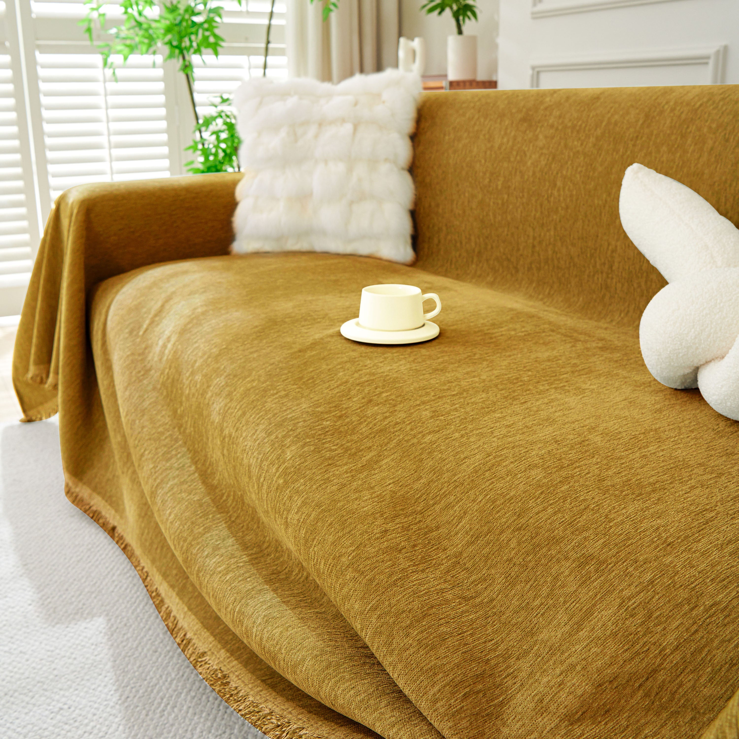 Solid Color Chenille Sofa Throw Blanket, Modern Decor Soft Couch Cover with Fringes