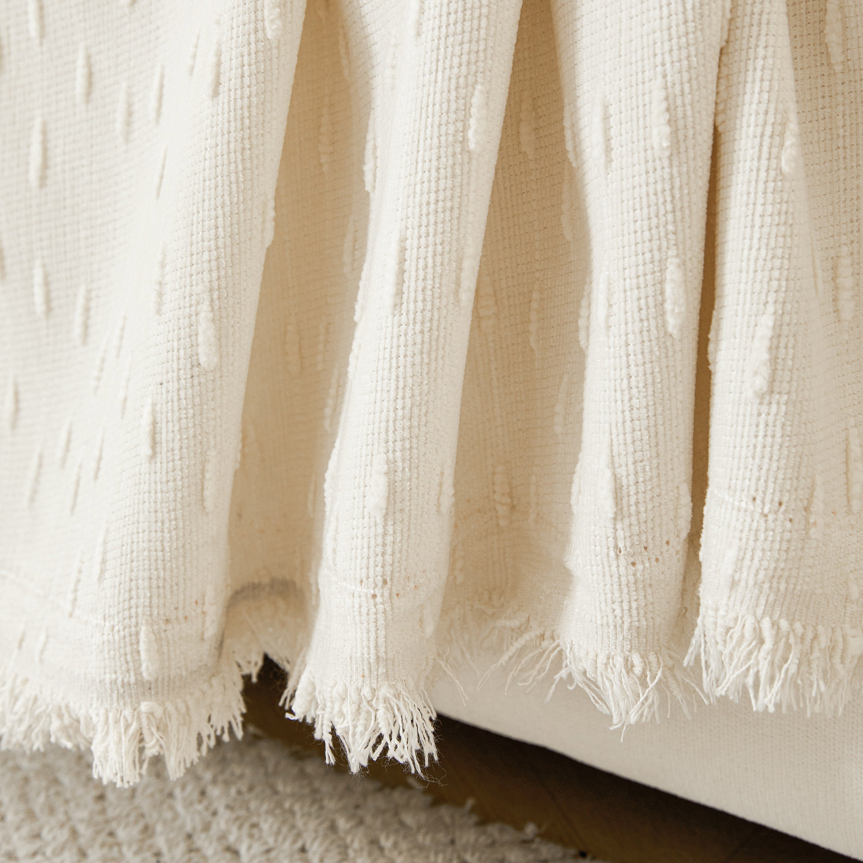 Textured Throw Blanket with 3D Dobby Weave, Minimalist Furniture Protector for Couch