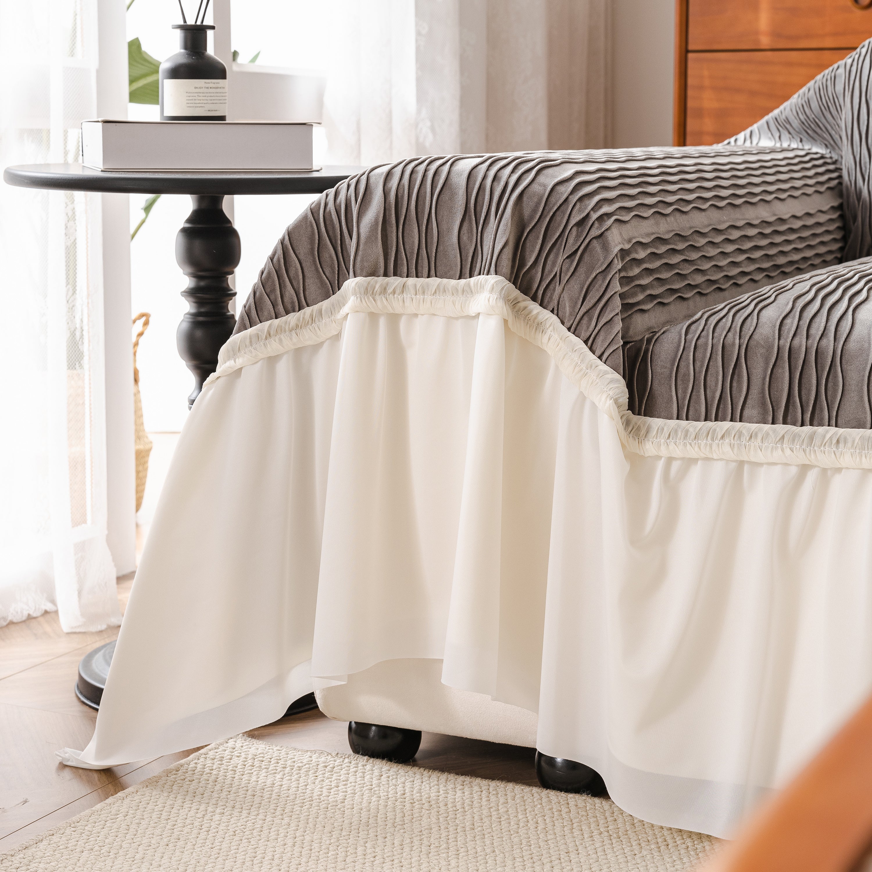 Soft Warm Flannel Couch Cover Throw Blanket with French Flounce, Beautiful Furniture Throws for Sofas