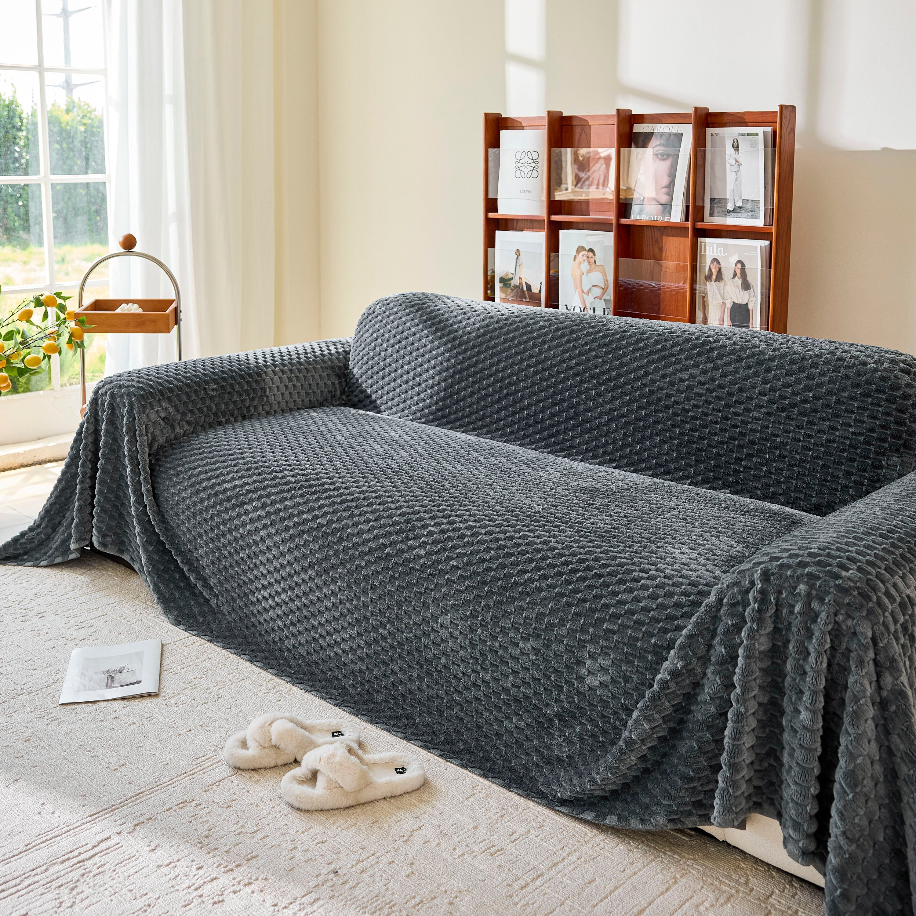 Thick Plush Non-Slip Sofa Throw Cover, Warm Soft Faux Fur Couch Protector for Winter