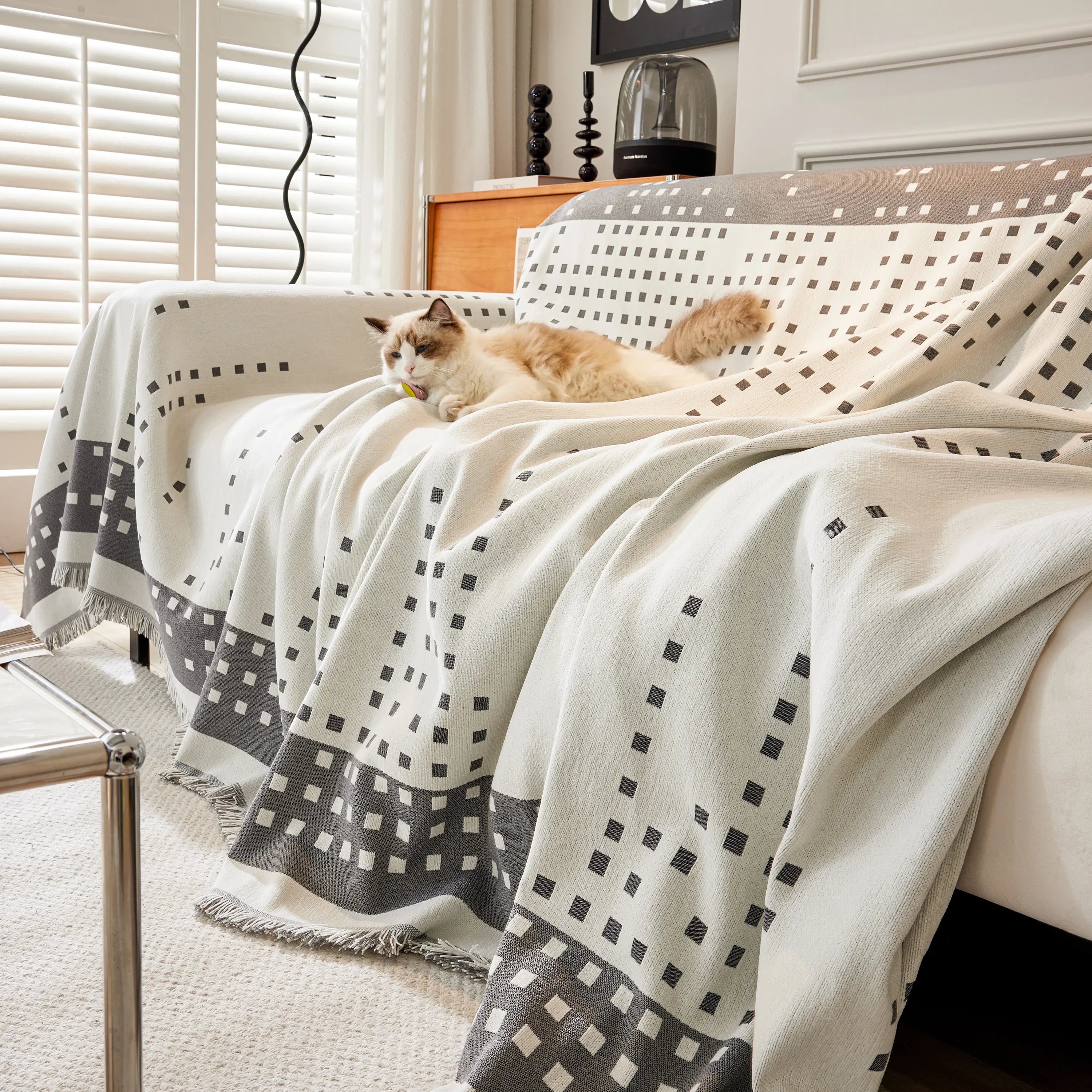 Reversible Chenille Sofa Covers for Pets, Large Throw Blanket for Couch, Blanket on The Sofa