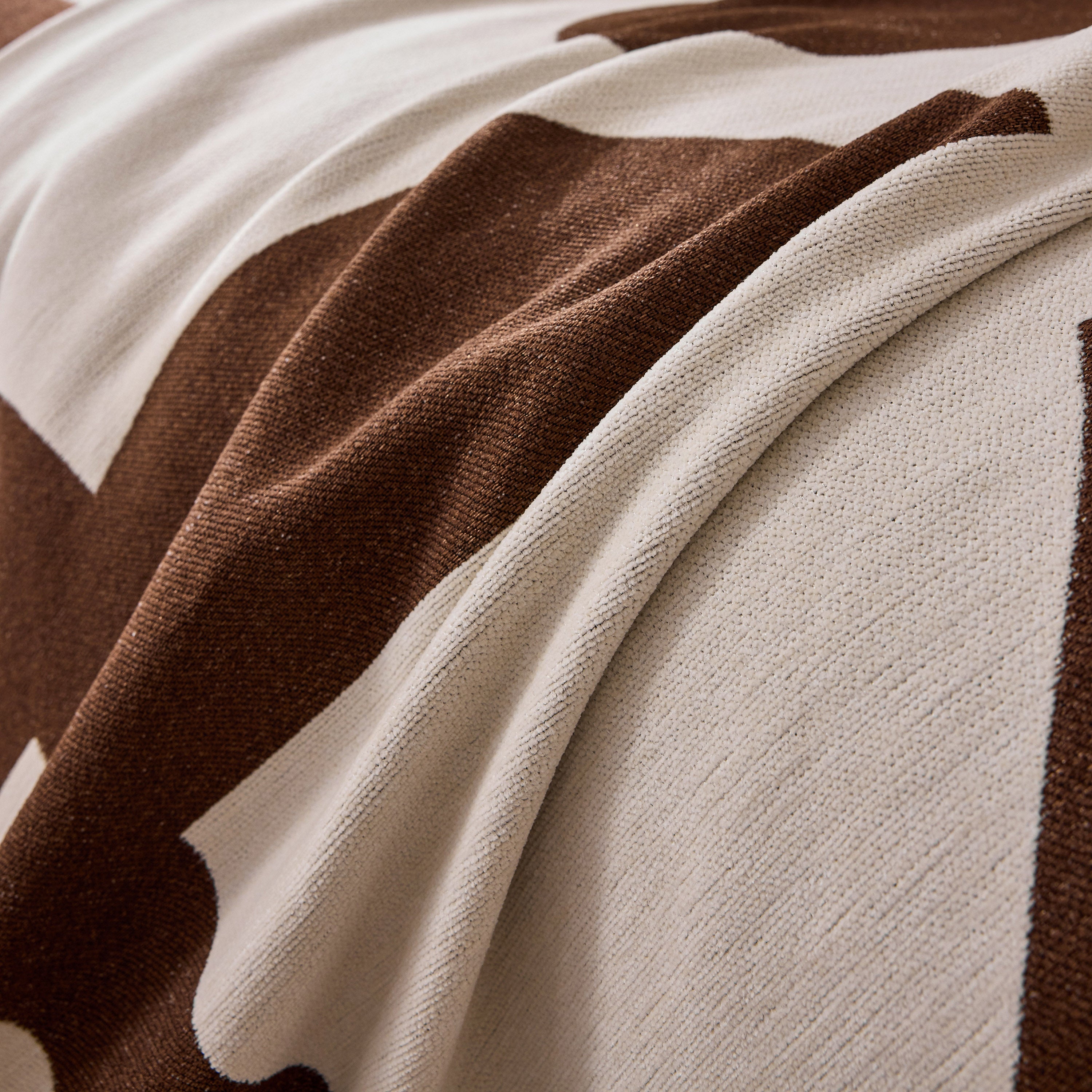 Modern Abstract Chenille Sofa Cover, Large Soft Throw Blanket with Tassels for Couch