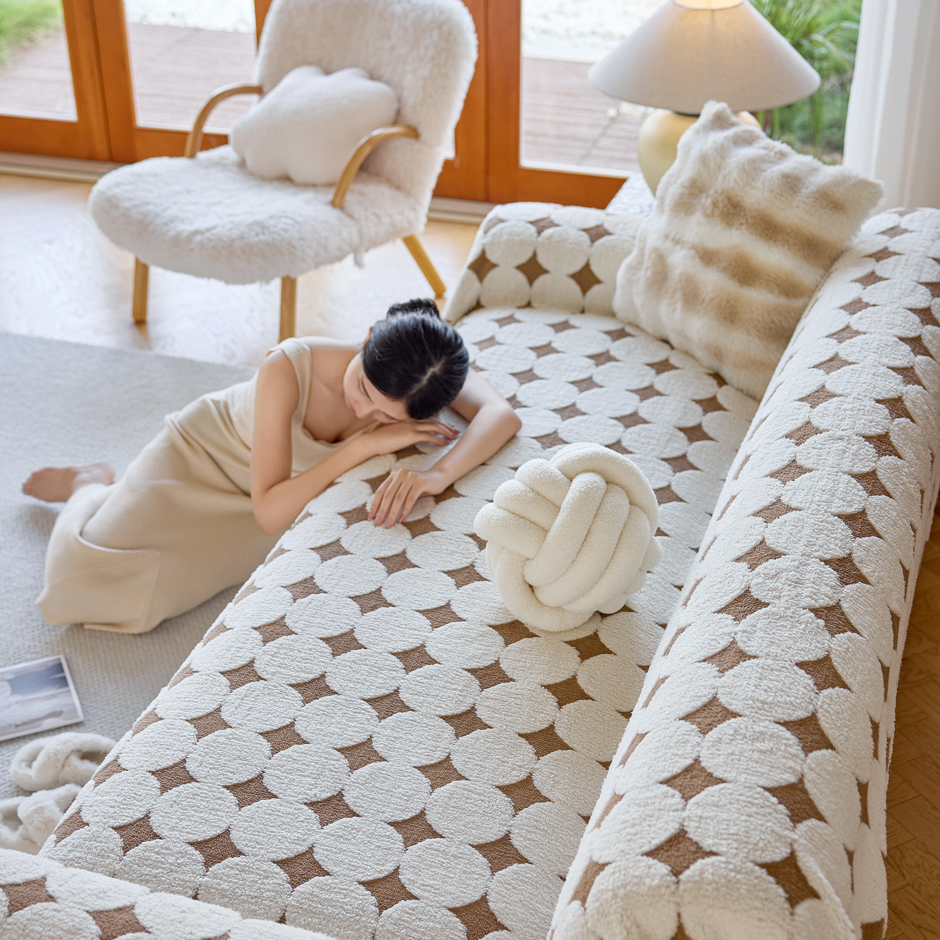 Geometric Jacquard Plush Warm Sofa Couch Cover Coral Fleece Throw Blanket for Couch