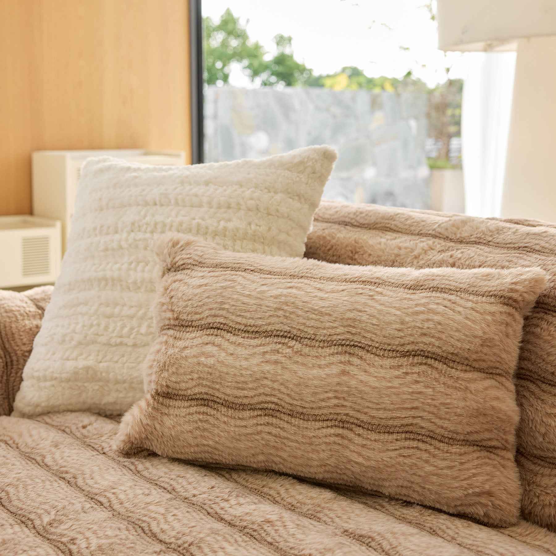 Plush Faux Rabbit Fur Sofa Cover, Warm Non-Slip Couch Protector for Leather Sofas