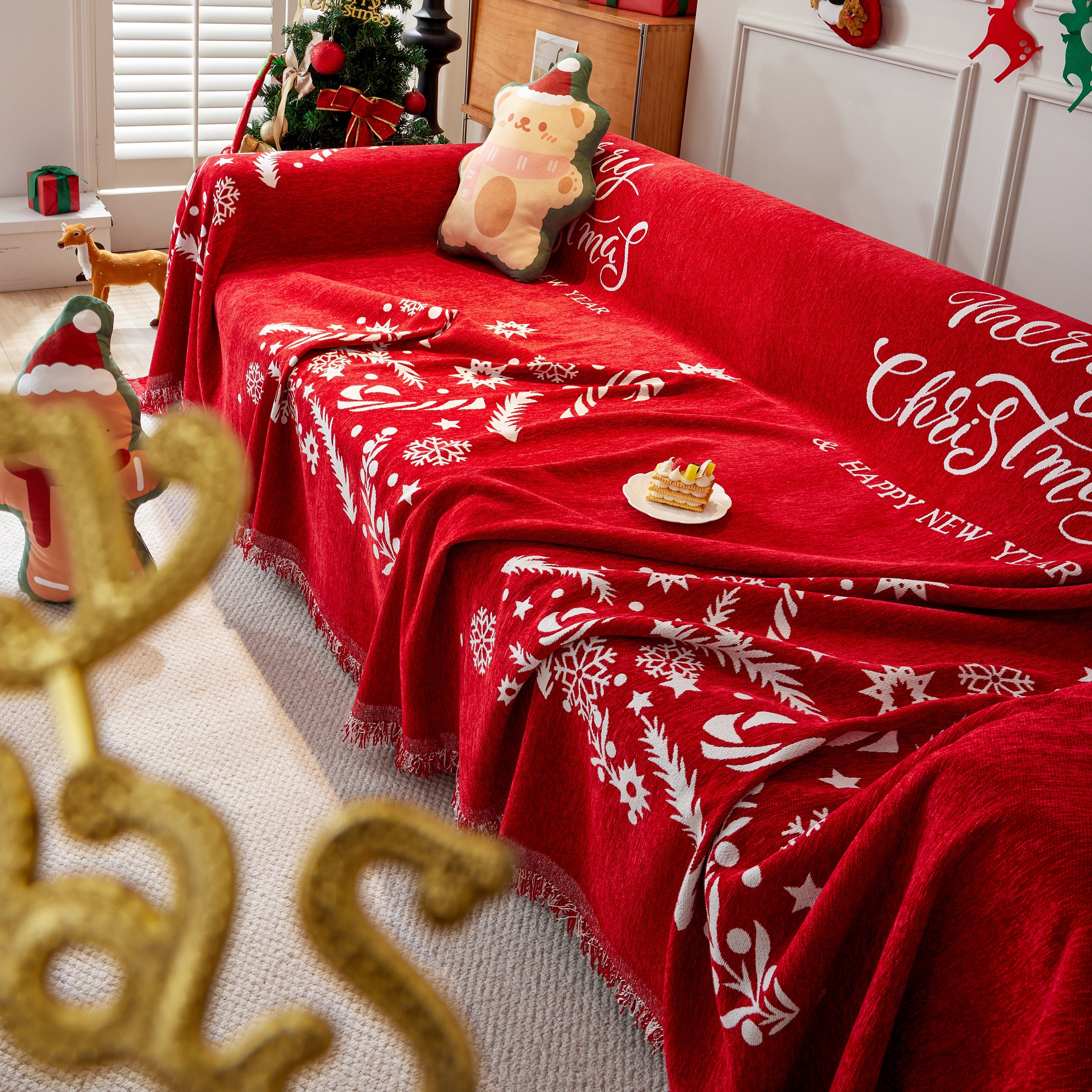 Merry Christmas Cozy Chenille Couch Cover Blanket, Non Slip Sofa Cover, Furniture Covers for Pets