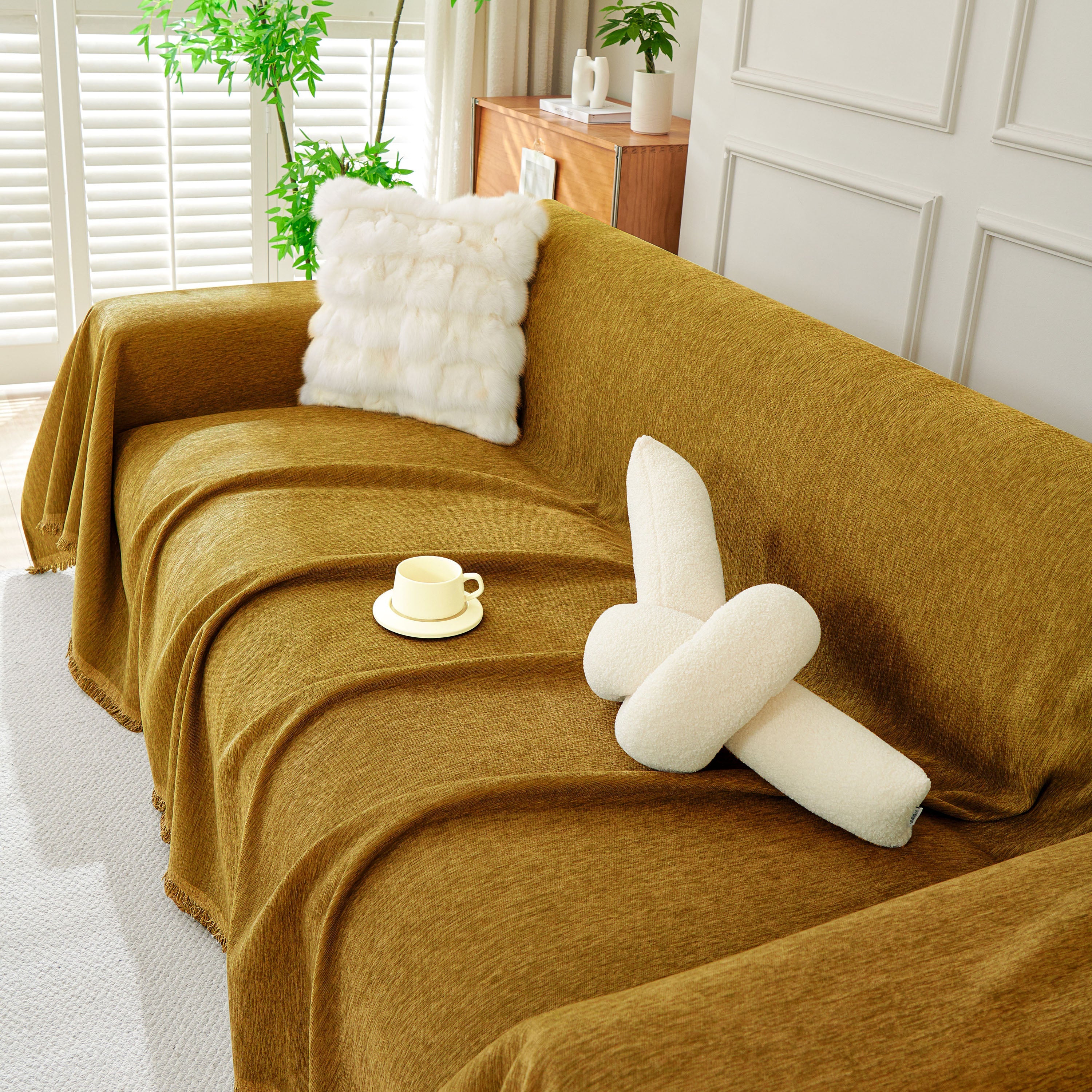 Solid Color Chenille Sofa Throw Blanket, Modern Decor Soft Couch Cover with Fringes
