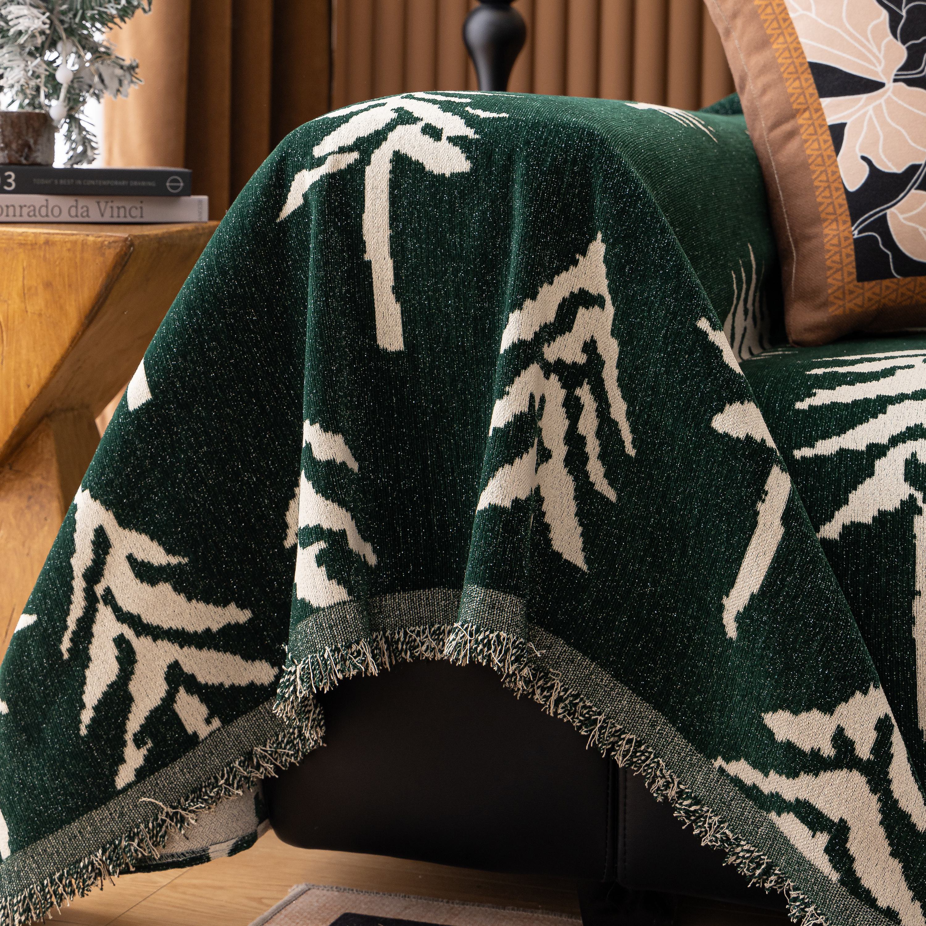 Modern Couch Covers for Couches Large Decorative Throw Blanket with Tassels for Couch