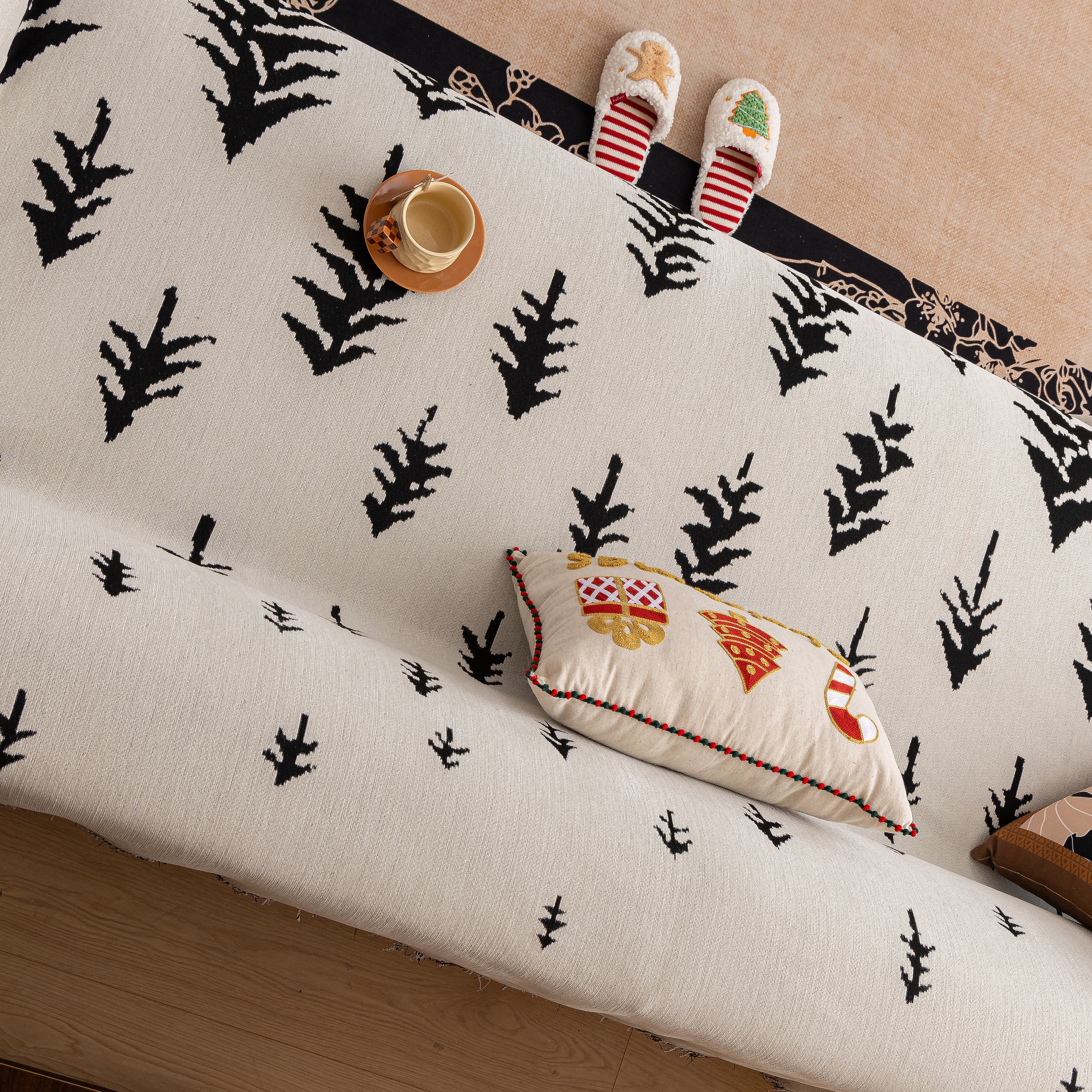 Modern Couch Covers for Couches Large Decorative Throw Blanket with Tassels for Couch