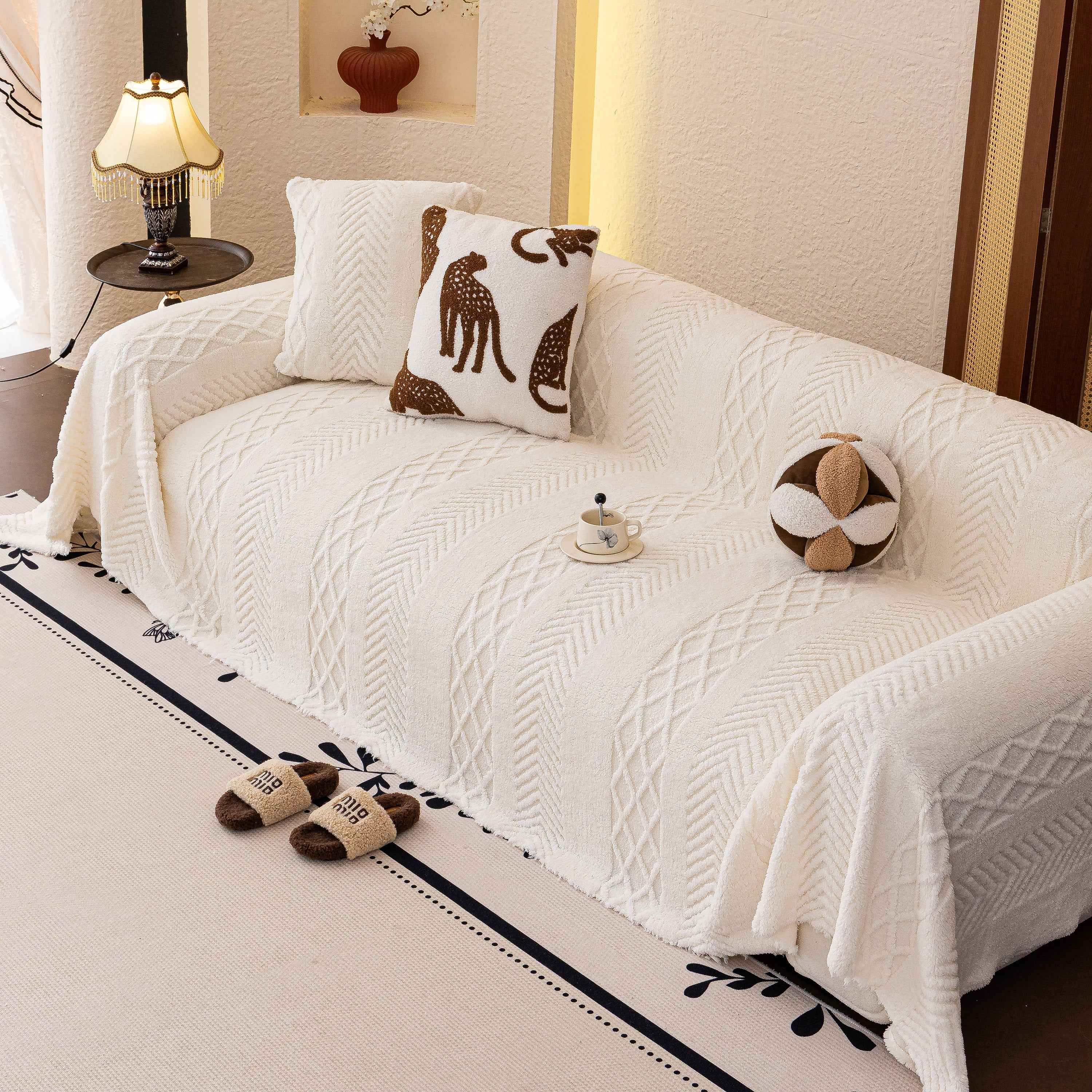 Plush Sherpa Fleece Sofa Cover with 3D Cable Knit Texture, Soft Cozy Throw Blanket
