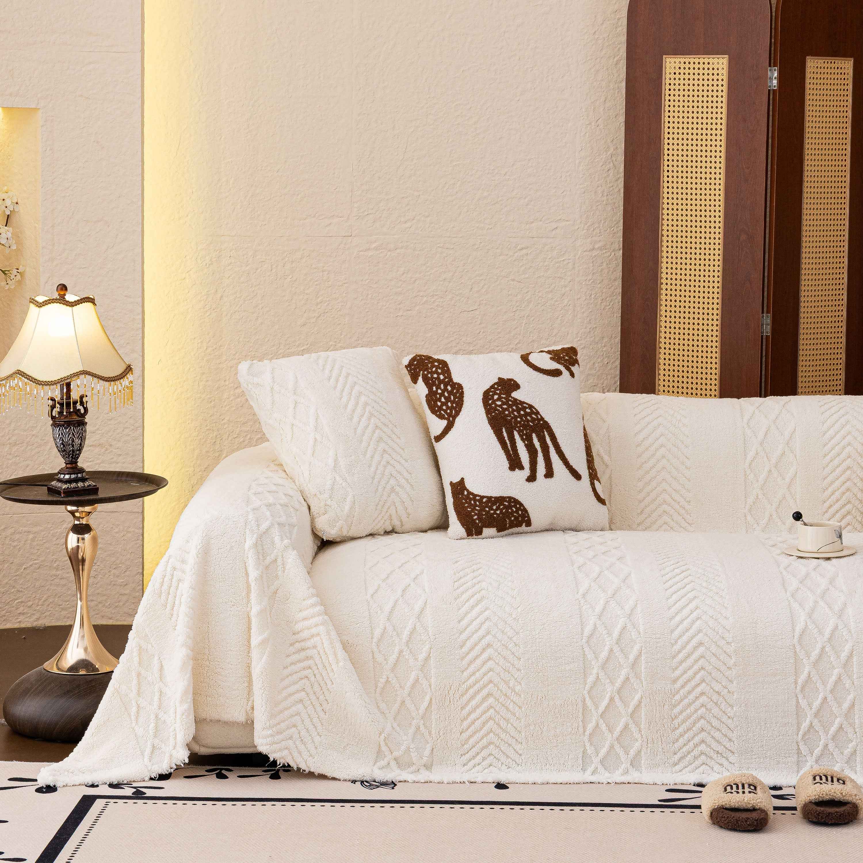 Plush Sherpa Fleece Sofa Cover with 3D Cable Knit Texture, Soft Cozy Throw Blanket