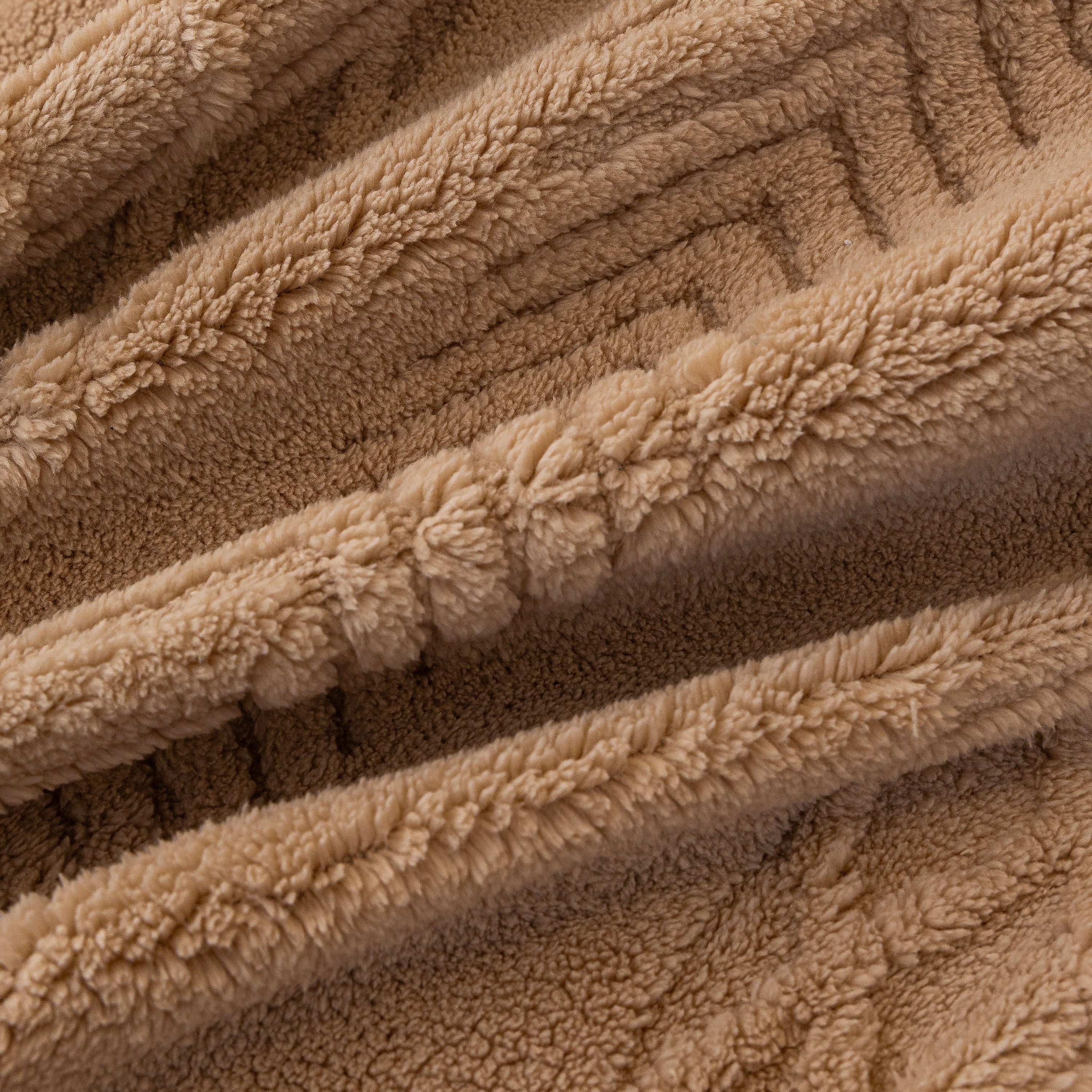 Plush Sherpa Fleece Sofa Cover with 3D Cable Knit Texture, Soft Cozy Throw Blanket