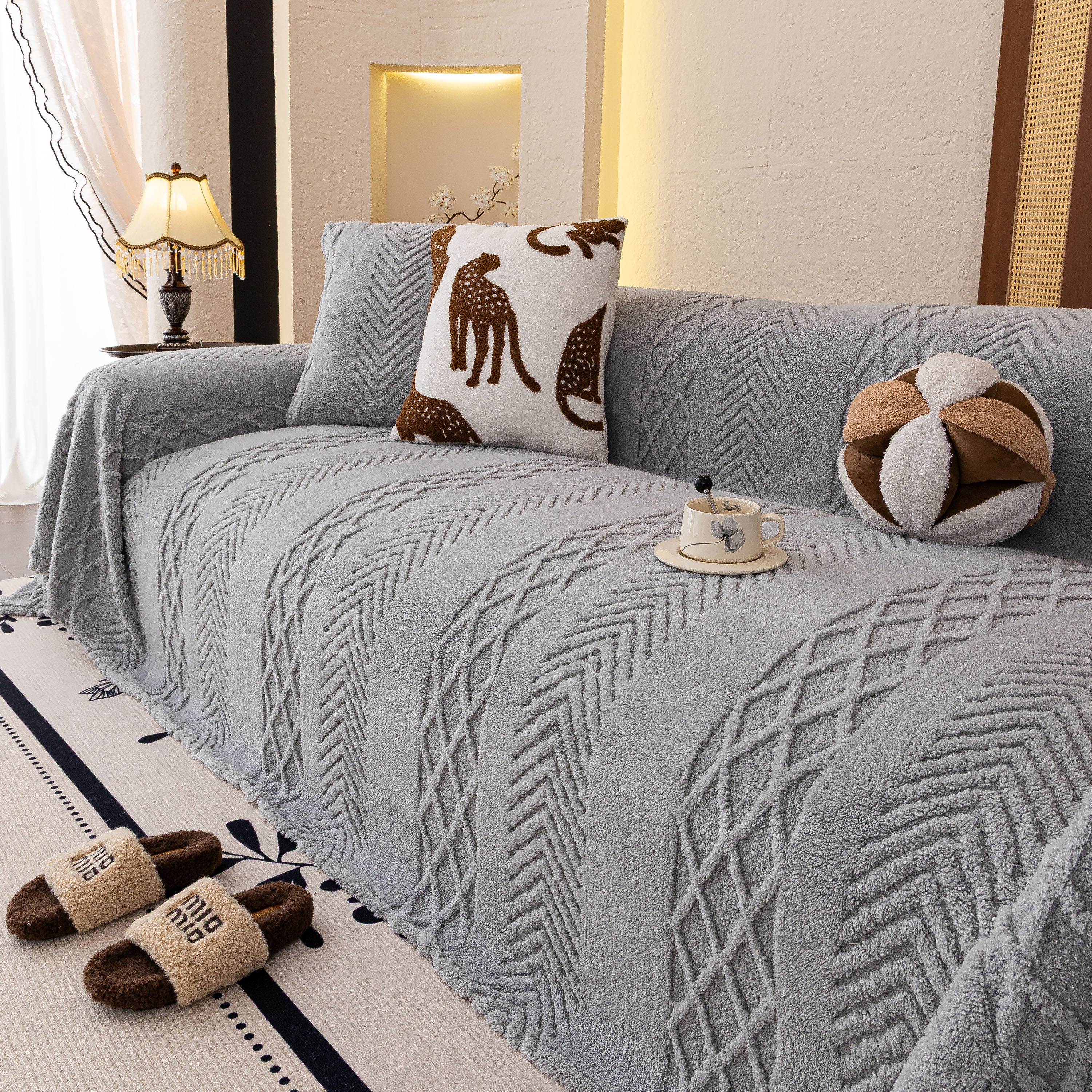 Plush Sherpa Fleece Sofa Cover with 3D Cable Knit Texture, Soft Cozy Throw Blanket
