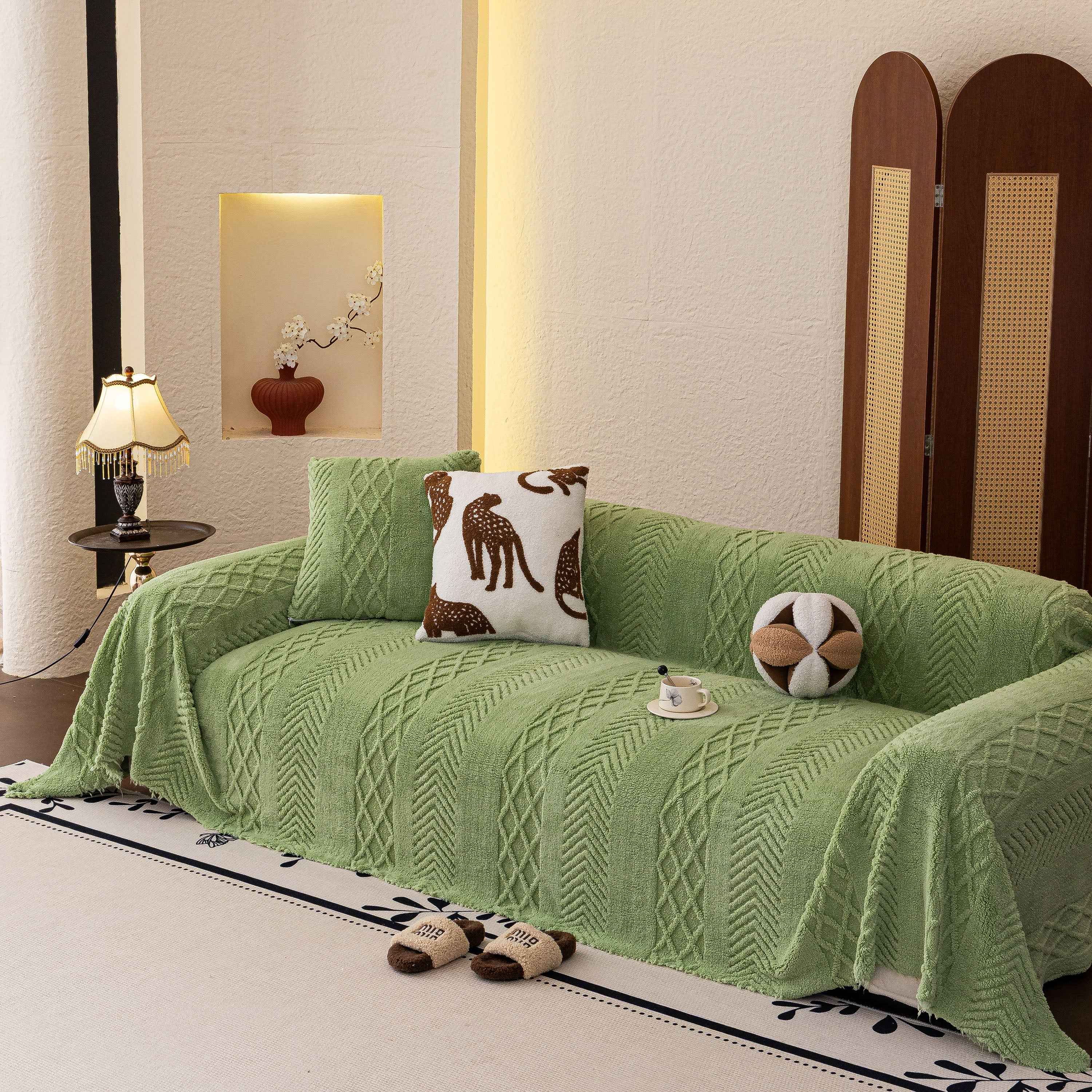 Plush Sherpa Fleece Sofa Cover with 3D Cable Knit Texture, Soft Cozy Throw Blanket