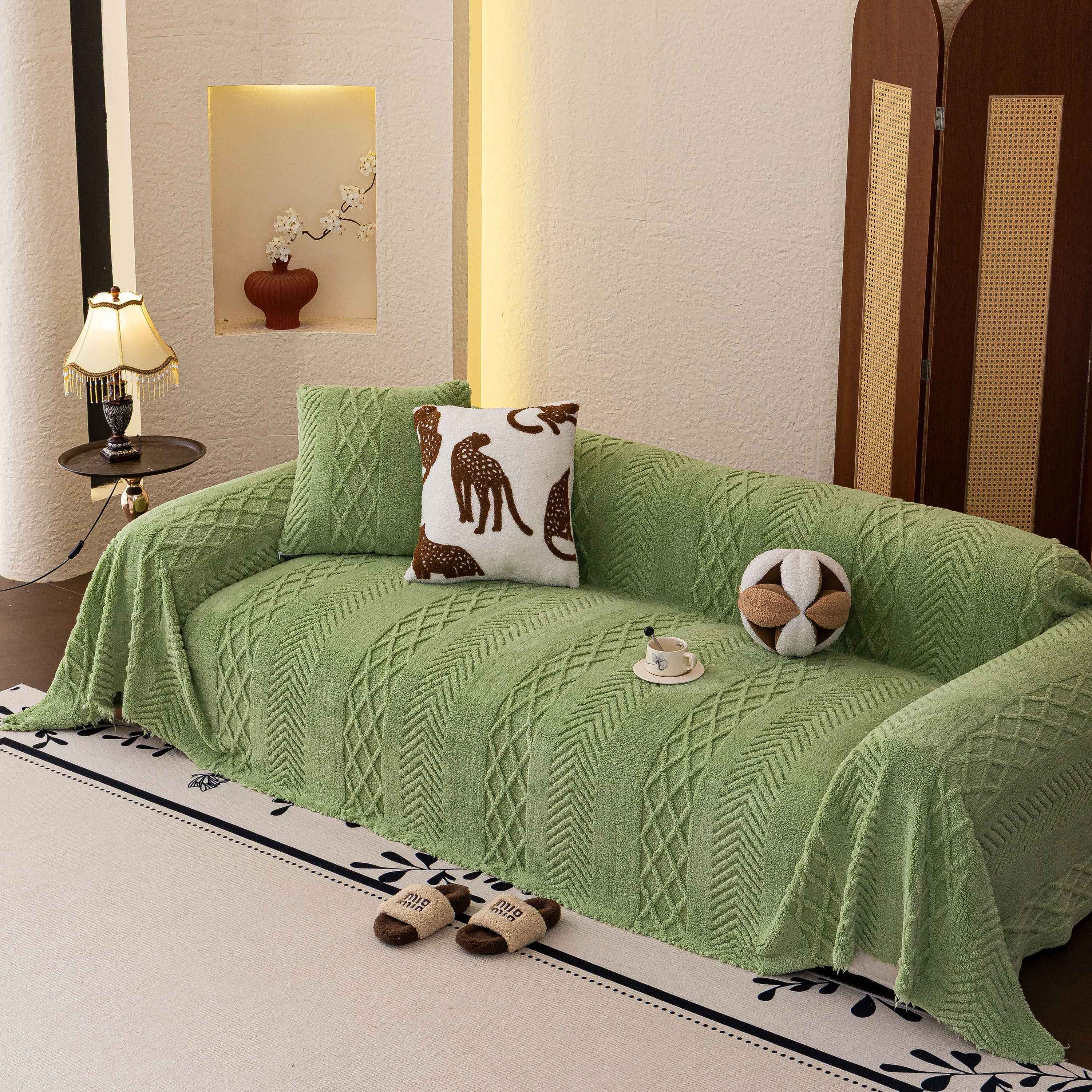 Plush Sherpa Fleece Sofa Cover with 3D Cable Knit Texture, Soft Cozy Throw Blanket