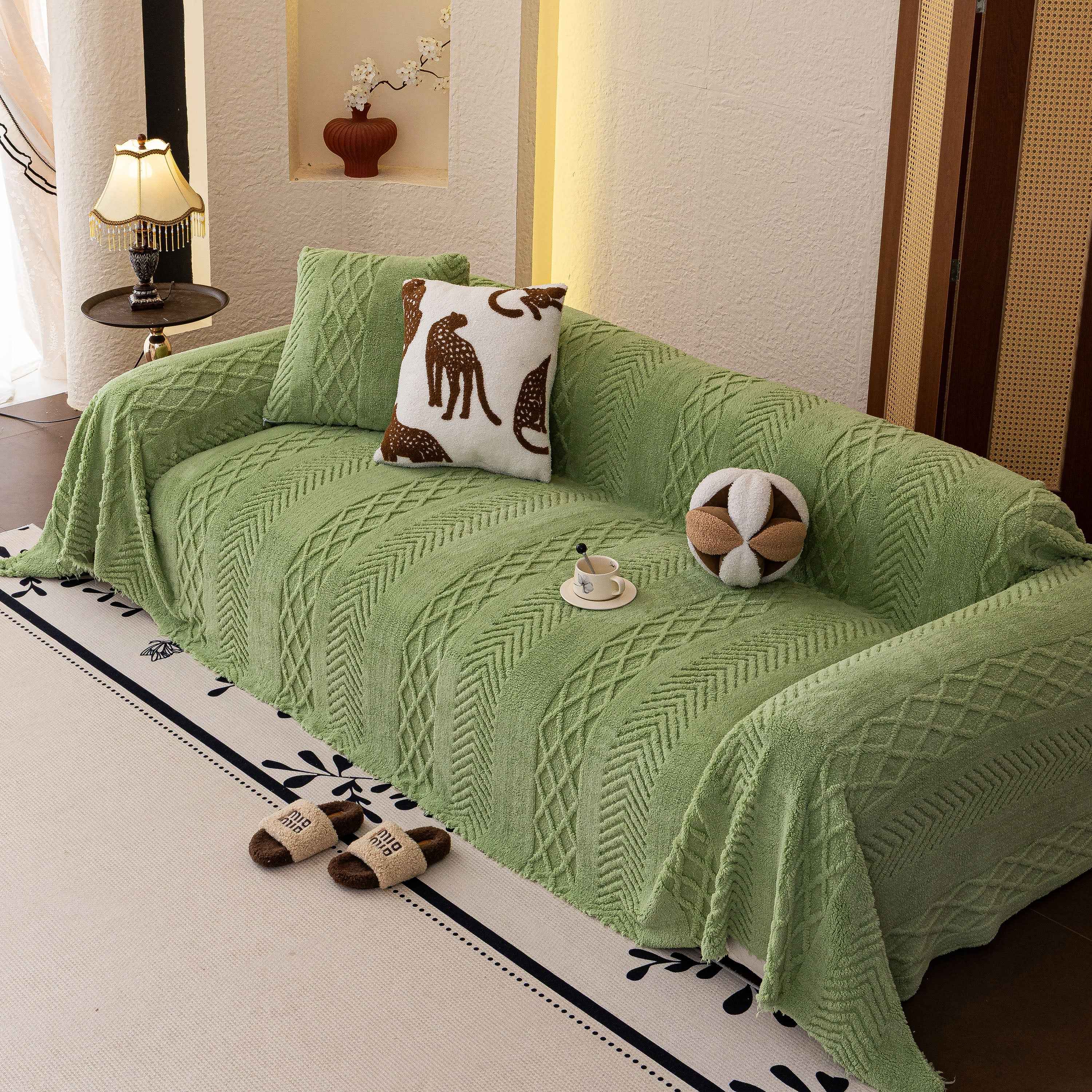 Plush Sherpa Fleece Sofa Cover with 3D Cable Knit Texture, Soft Cozy Throw Blanket