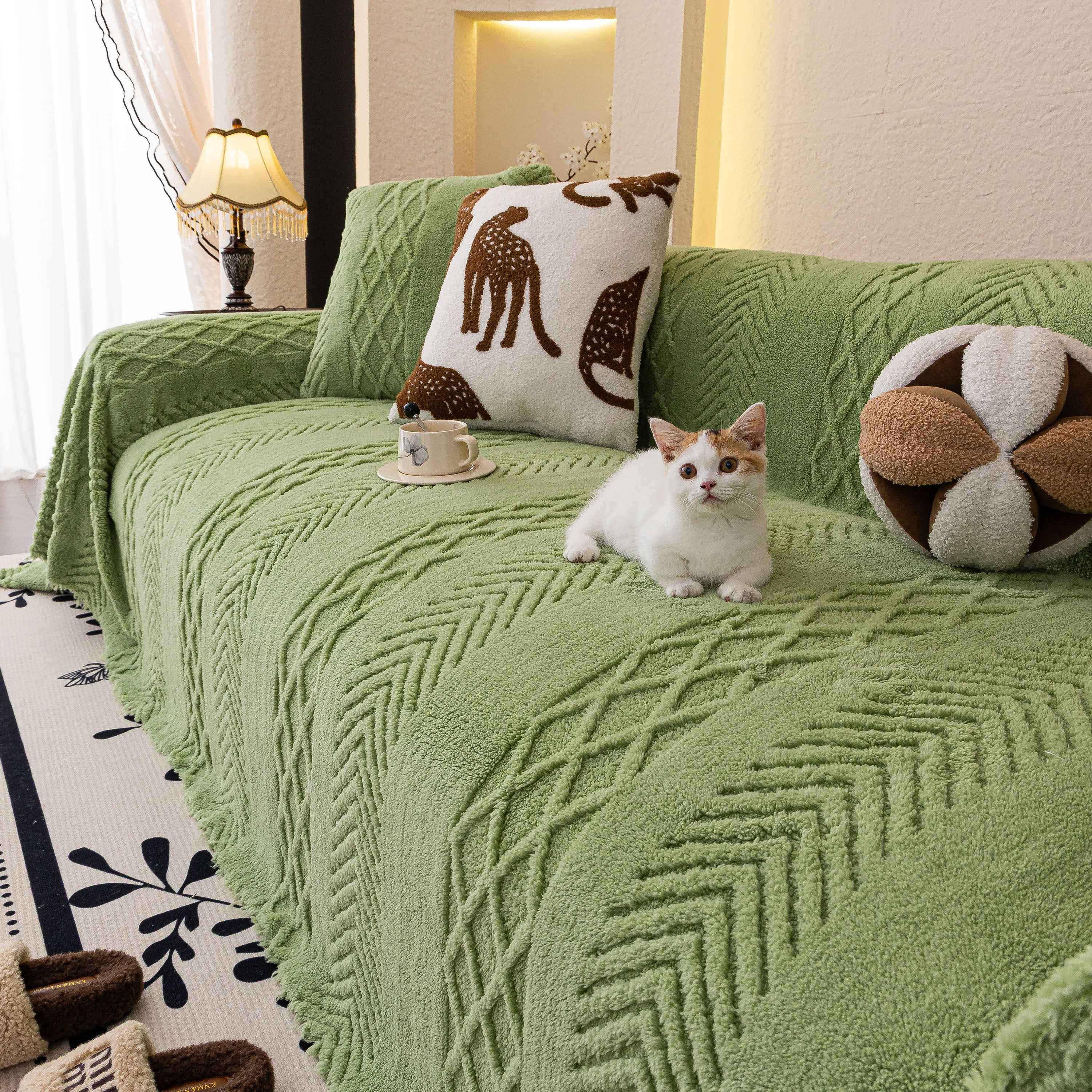 Plush Sherpa Fleece Sofa Cover with 3D Cable Knit Texture, Soft Cozy Throw Blanket