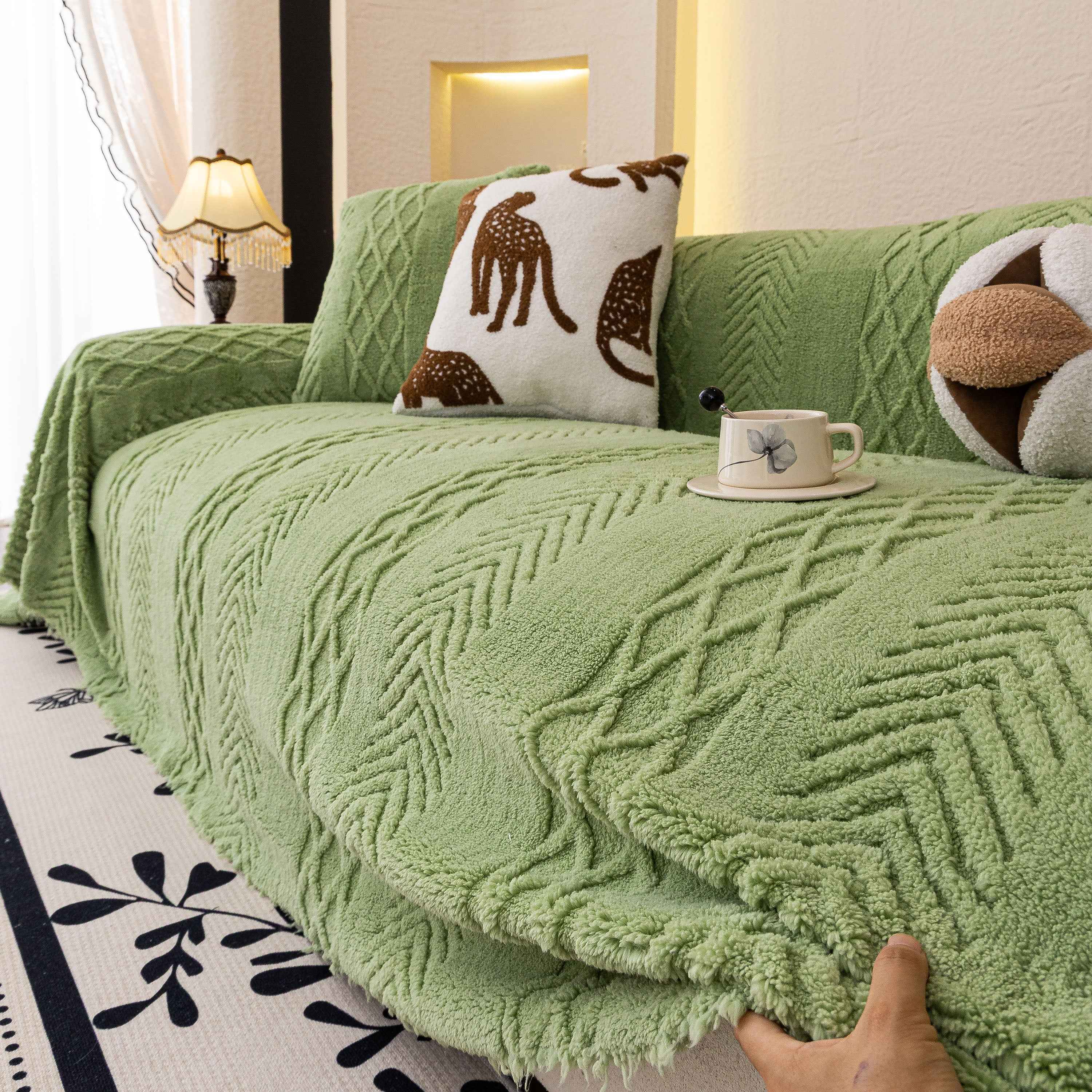 Plush Sherpa Fleece Sofa Cover with 3D Cable Knit Texture, Soft Cozy Throw Blanket