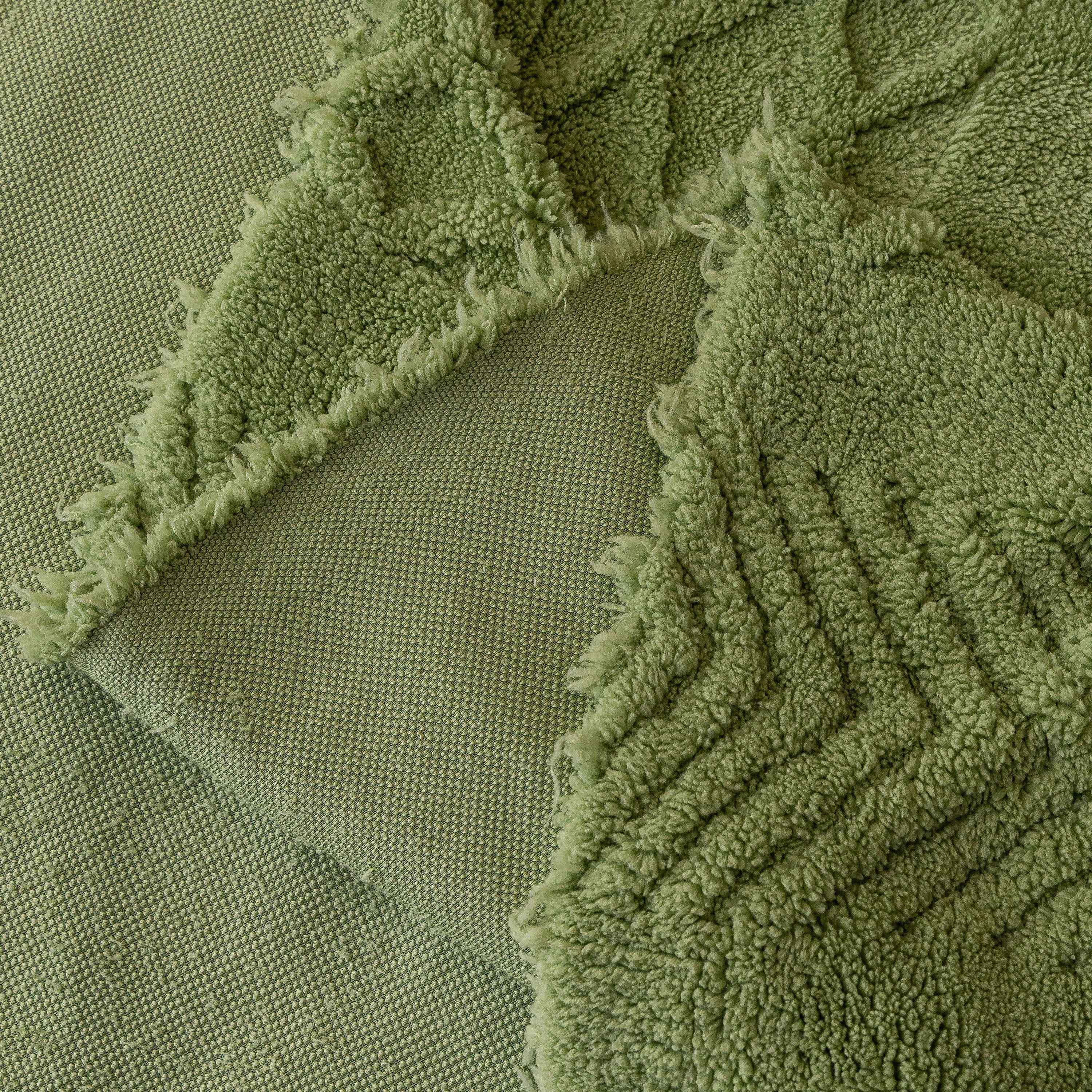 Plush Sherpa Fleece Sofa Cover with 3D Cable Knit Texture, Soft Cozy Throw Blanket