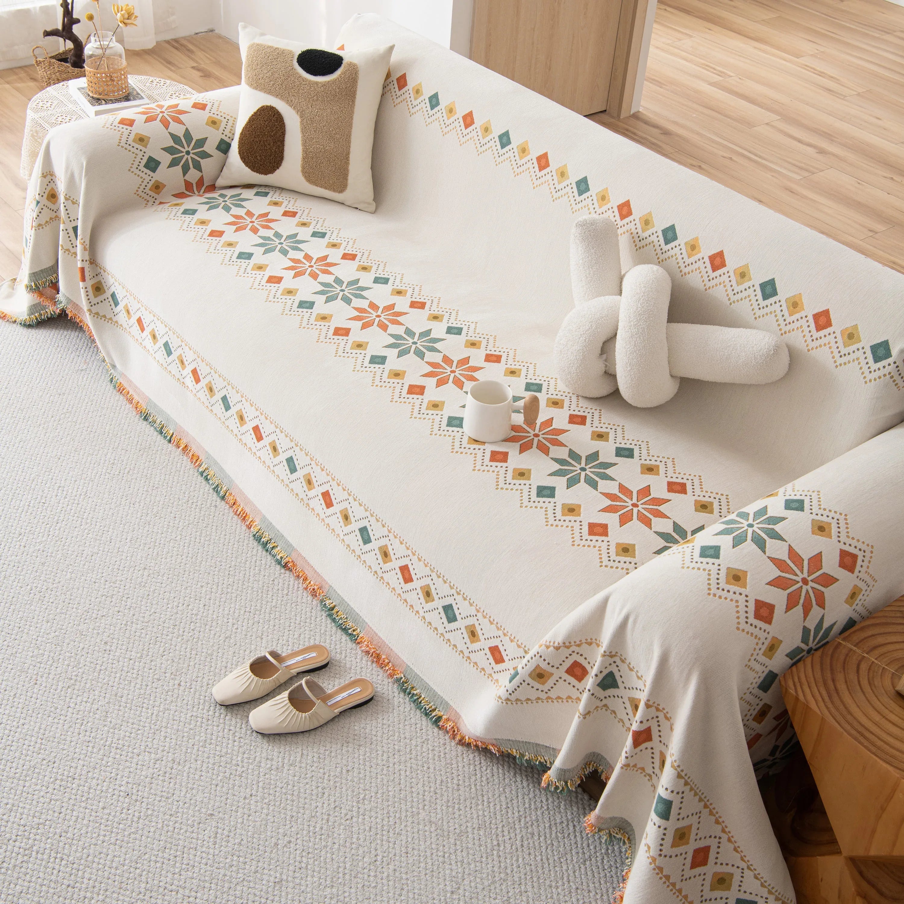 Bohemian Geometric Sofa Throw Cover, Cozy & Protective Ethnic-Inspired Couch Cover - TaroTextile