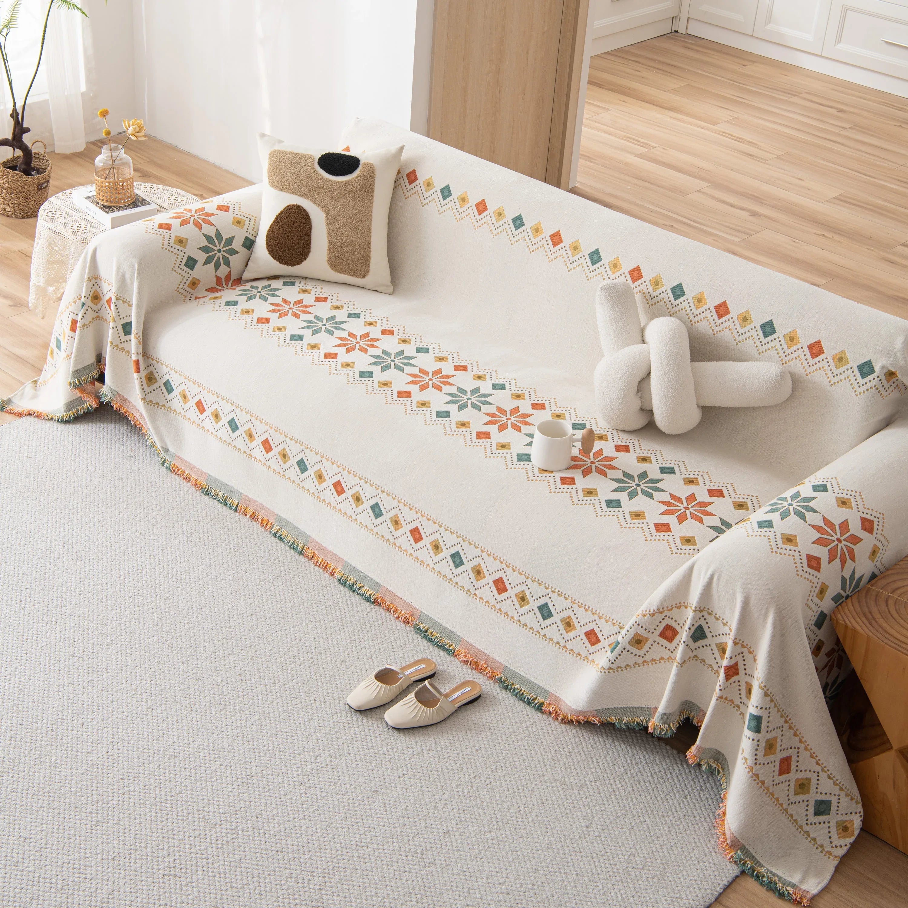 Bohemian Geometric Sofa Throw Cover, Cozy & Protective Ethnic-Inspired Couch Cover - TaroTextile