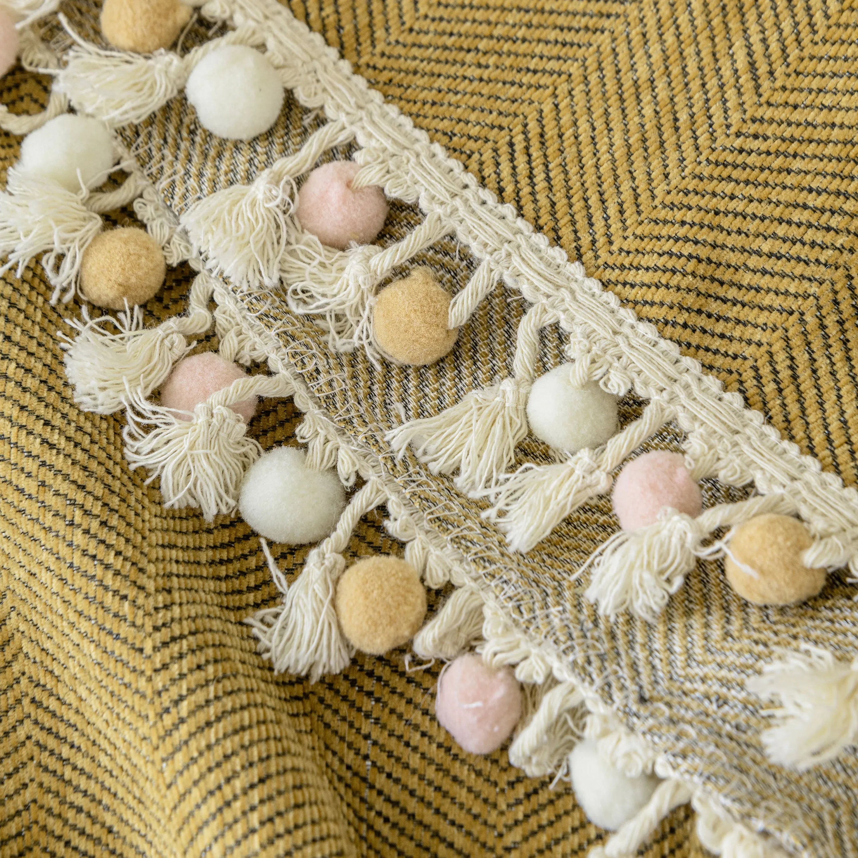 Boho Herringbone Sofa Throw Blanket with Pom Pom Tassels Stylish Furniture Slipcover - TaroTextile