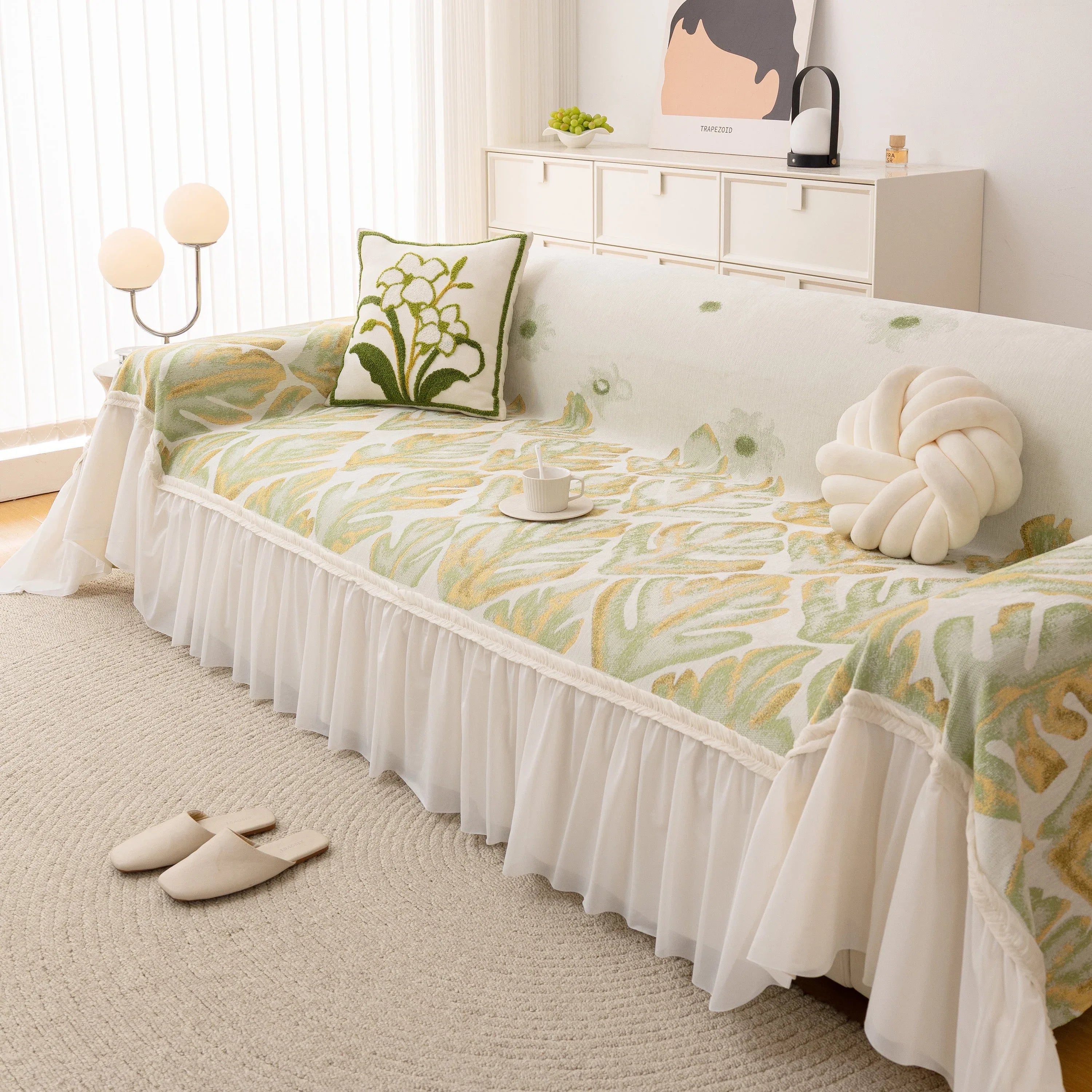 Botanical Sofa Cover with Chiffon Skirt, Floral Couch Throw Blanket for All-Season - TaroTextile
