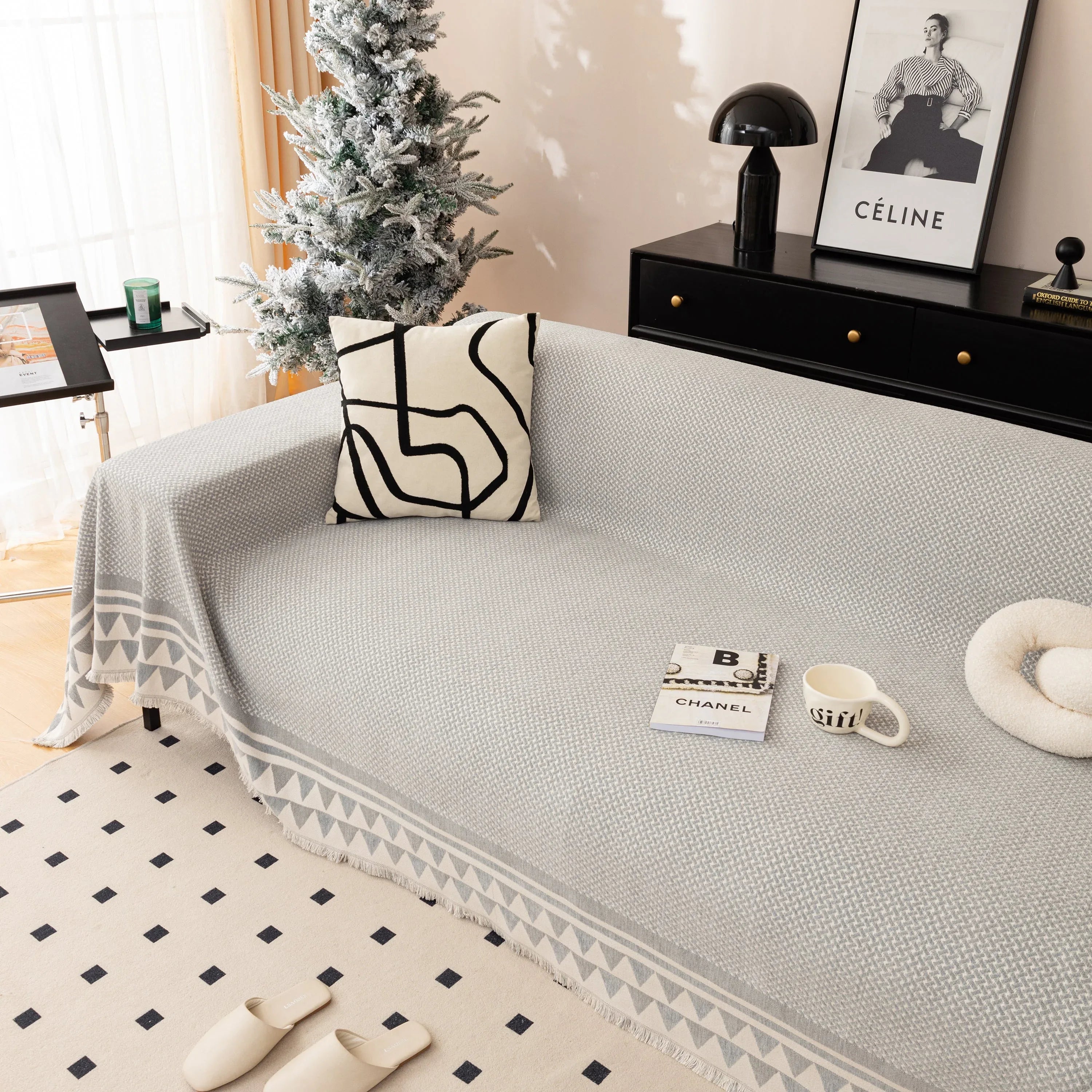 Chenille Jacquard Sofa Throw Blanket Cover Soft Polyester Weave Couch Throw Cover for Pets Dog Kids - TaroTextile