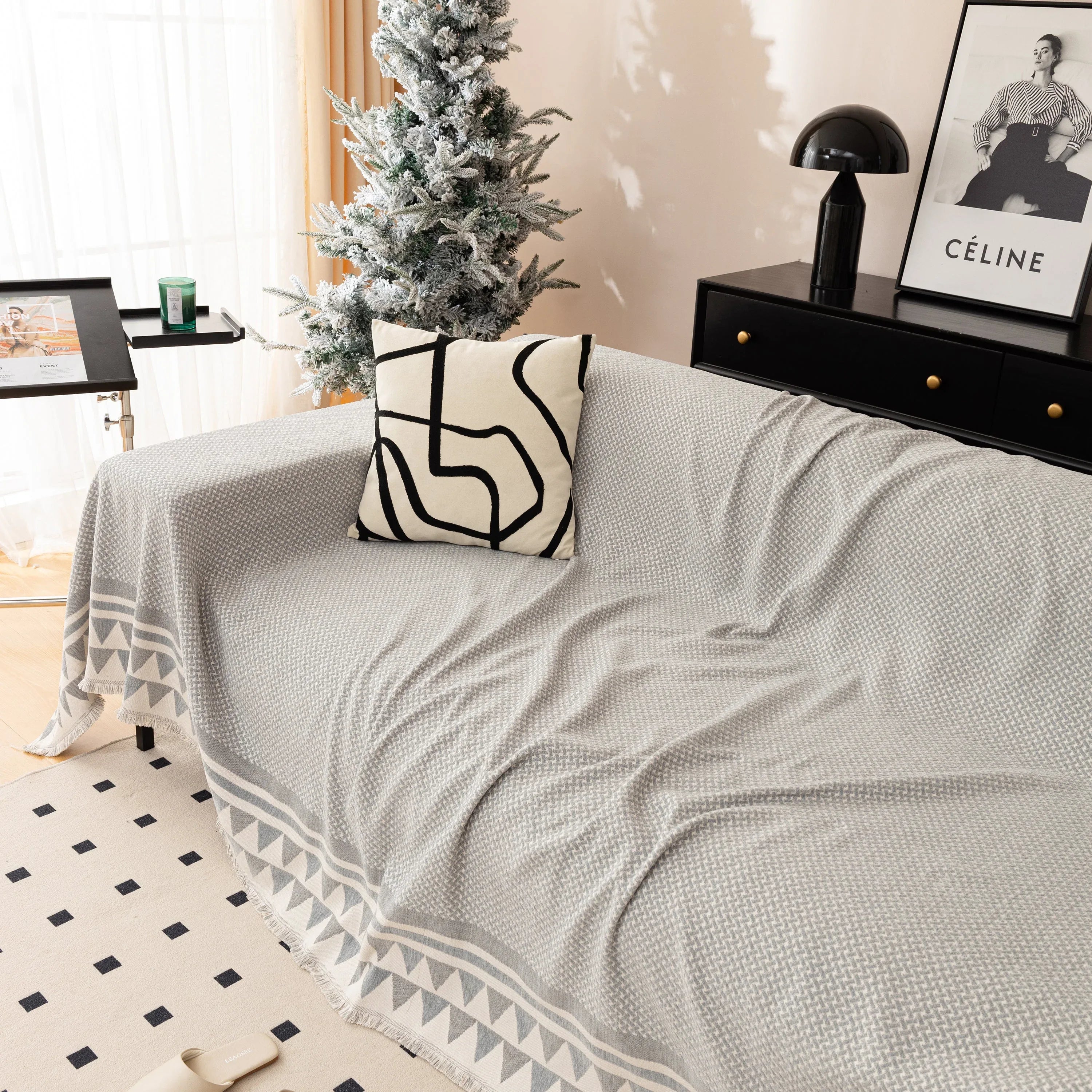 Chenille Jacquard Sofa Throw Blanket Cover Soft Polyester Weave Couch Throw Cover for Pets Dog Kids - TaroTextile