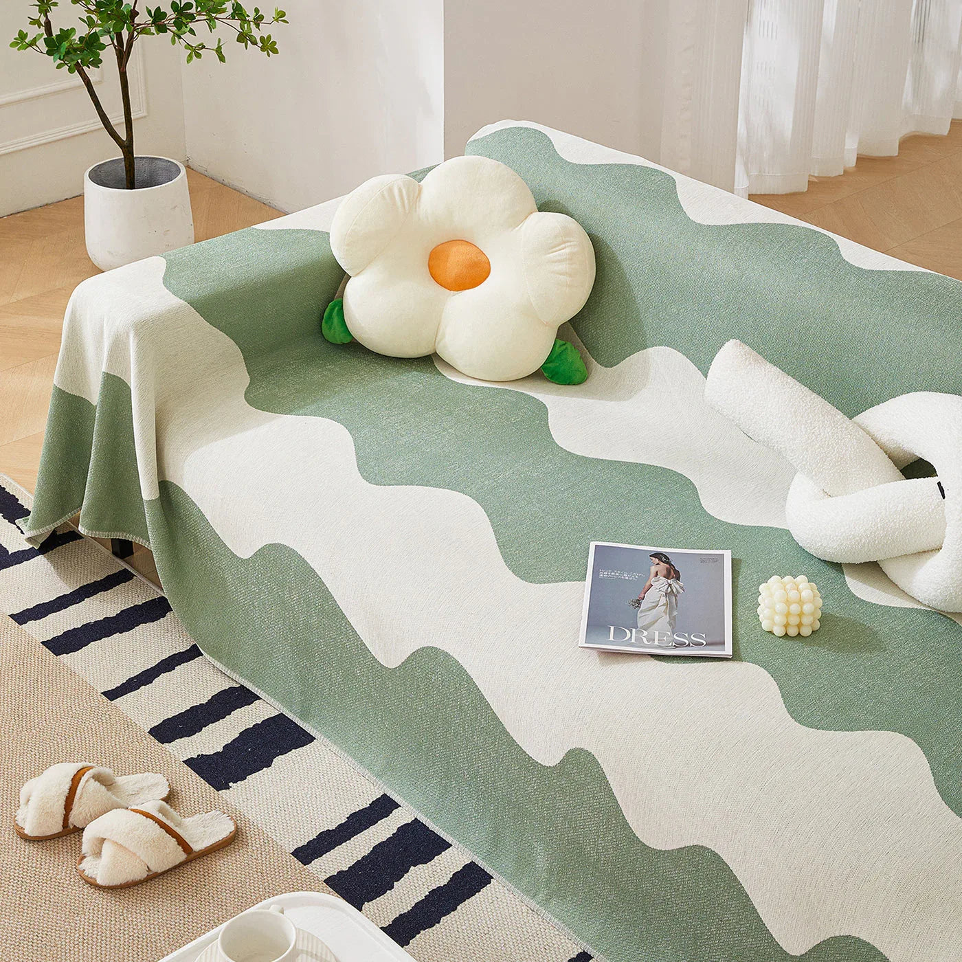 Chenille Minimalist Wavy Sofa Throw Cover, Cozy Blankets for Couch, Machine Washable Couch Protector - TaroTextile