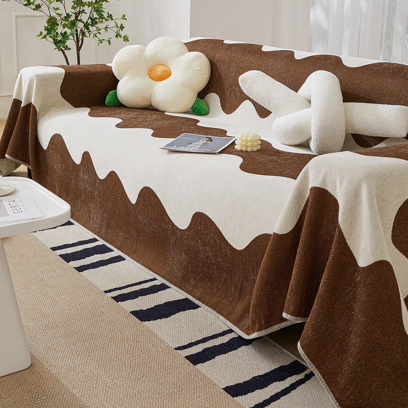 Chenille Minimalist Wavy Sofa Throw Cover, Cozy Blankets for Couch, Machine Washable Couch Protector - TaroTextile