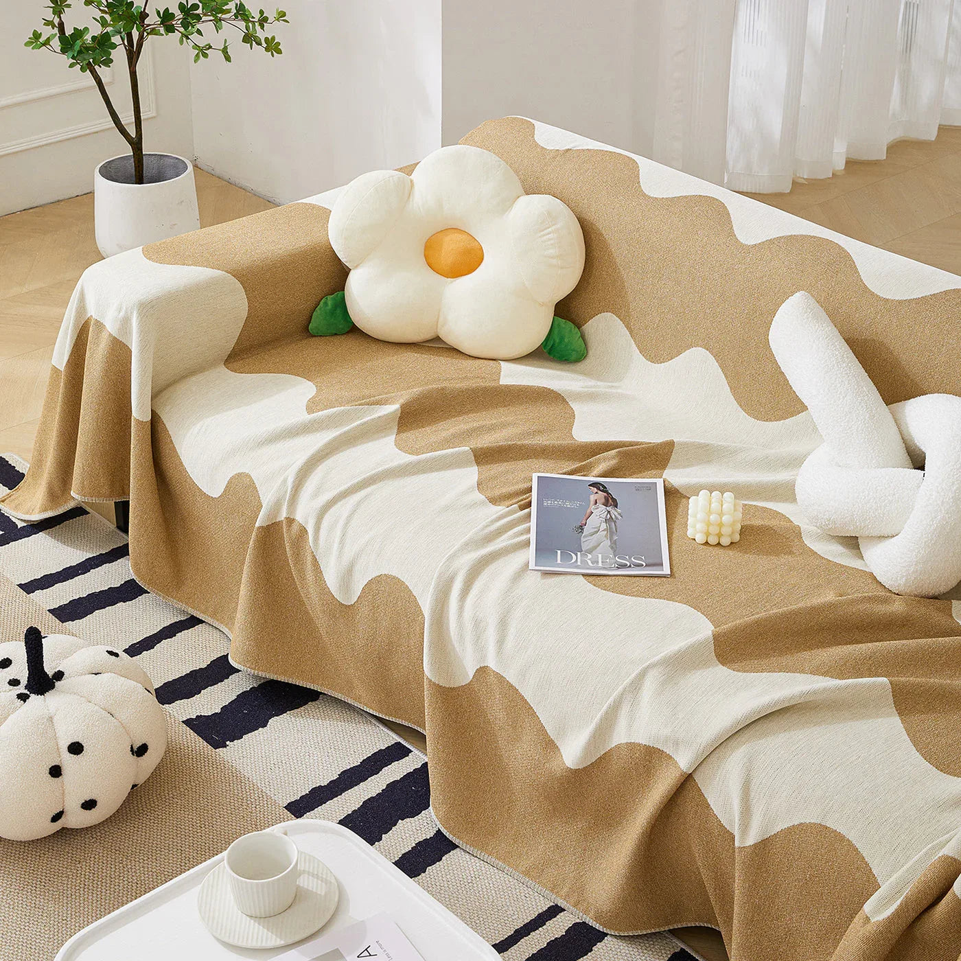 Chenille Minimalist Wavy Sofa Throw Cover, Cozy Blankets for Couch, Machine Washable Couch Protector - TaroTextile
