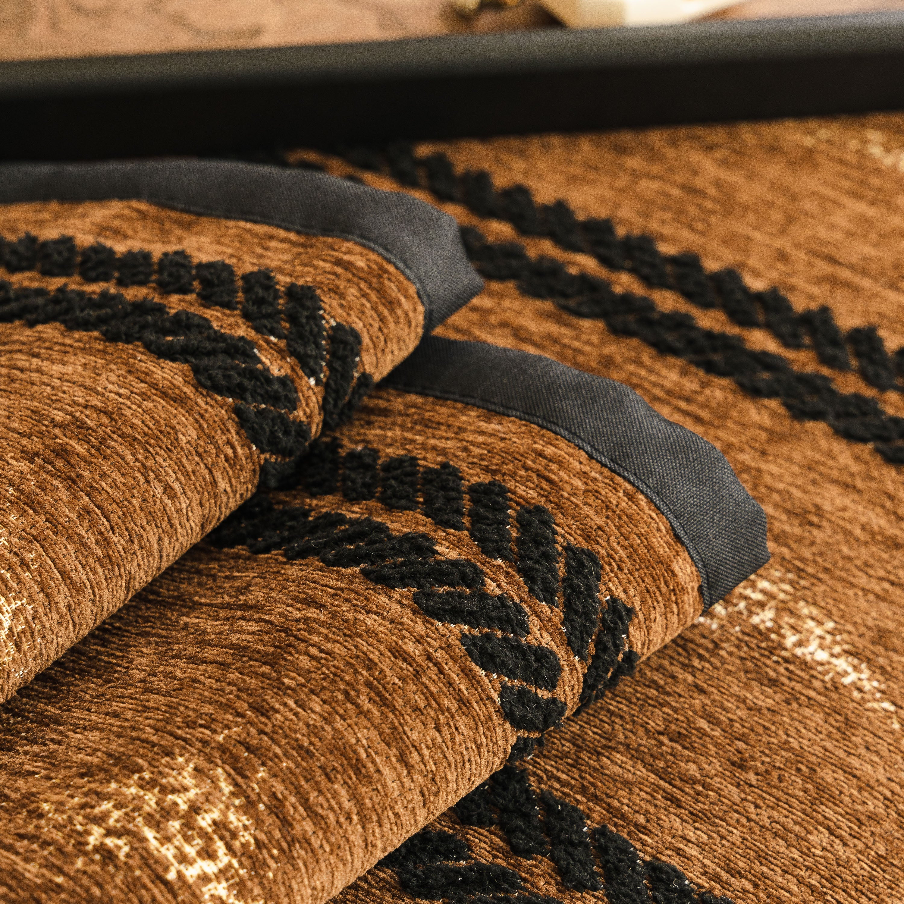 Non-Slip Sofa Cover with Thick Chenille Texture Woven Stripe Couch Protector Throw