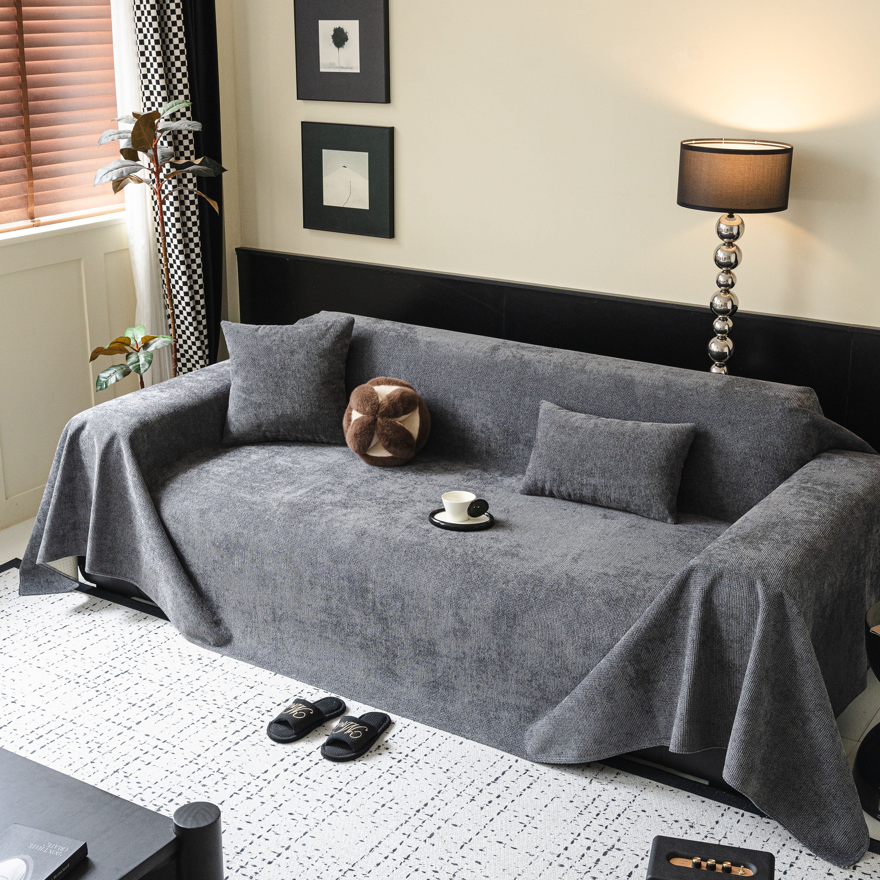Waterproof Couch Throw Cover for Dogs, Non Slip Scratch Resistant Pet Couch Cover