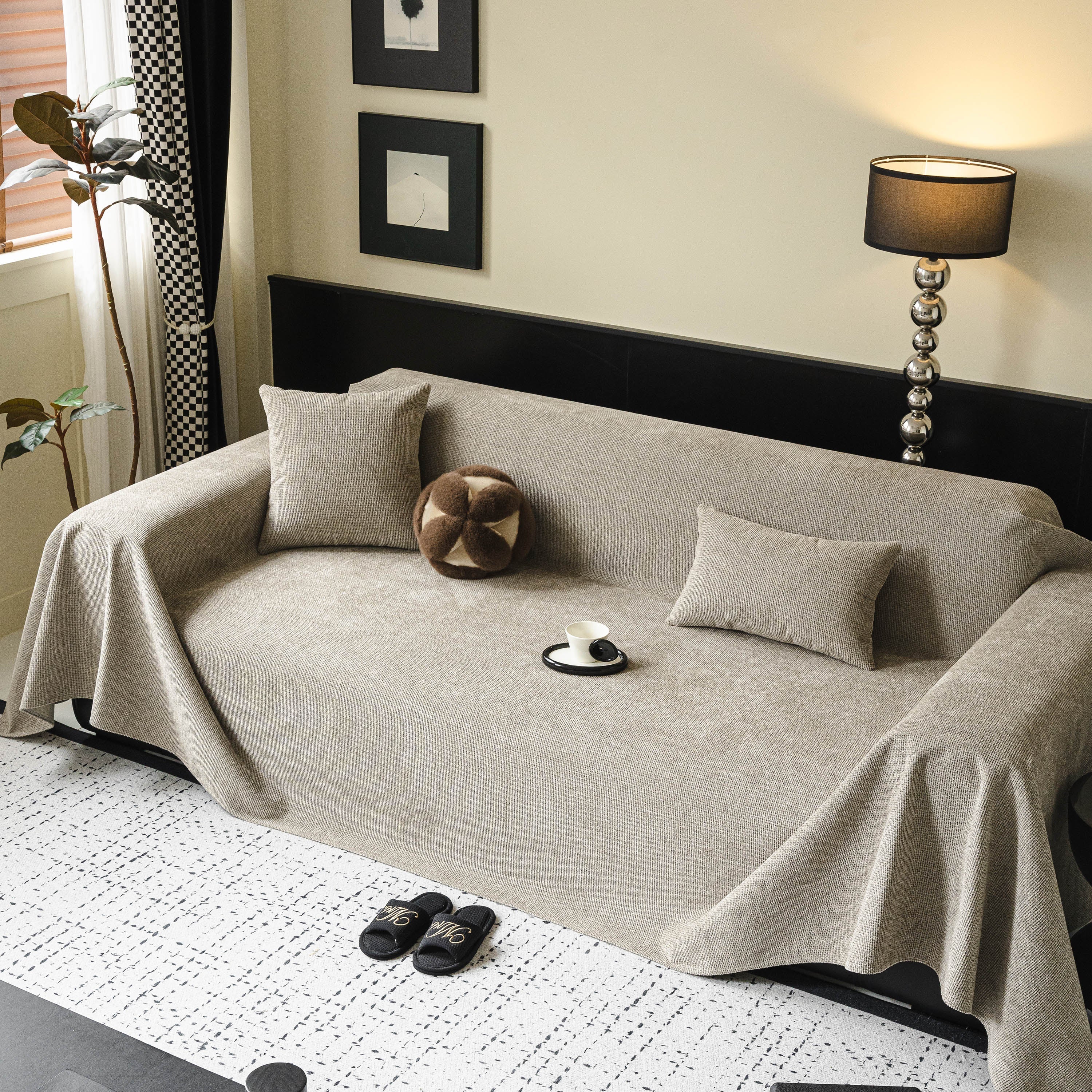 Waterproof Couch Throw Cover for Dogs, Non Slip Scratch Resistant Pet Couch Cover