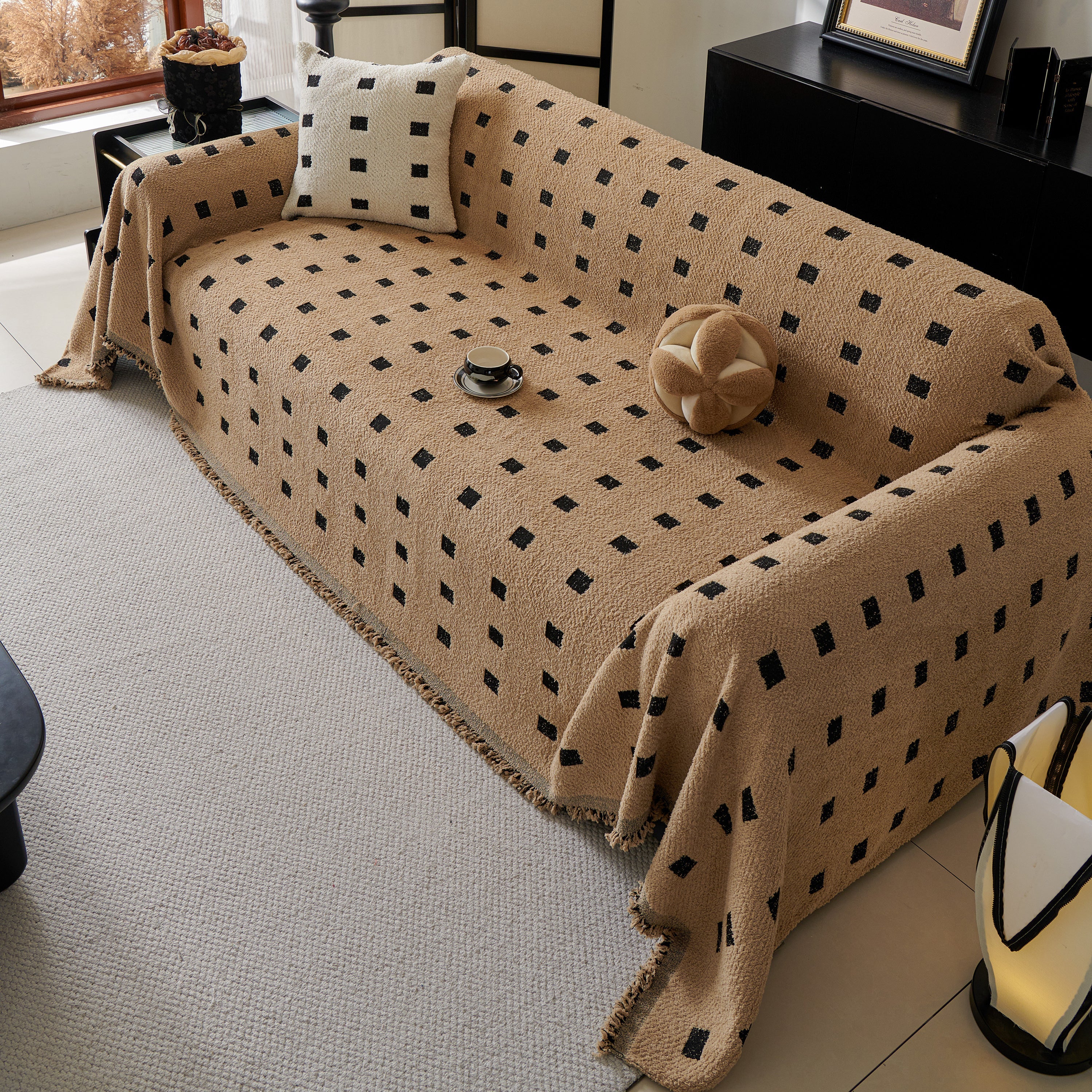 Sofa Throw Blanket with Woven Geometric Pattern & Tassels, Soft & Thick Couch Cover