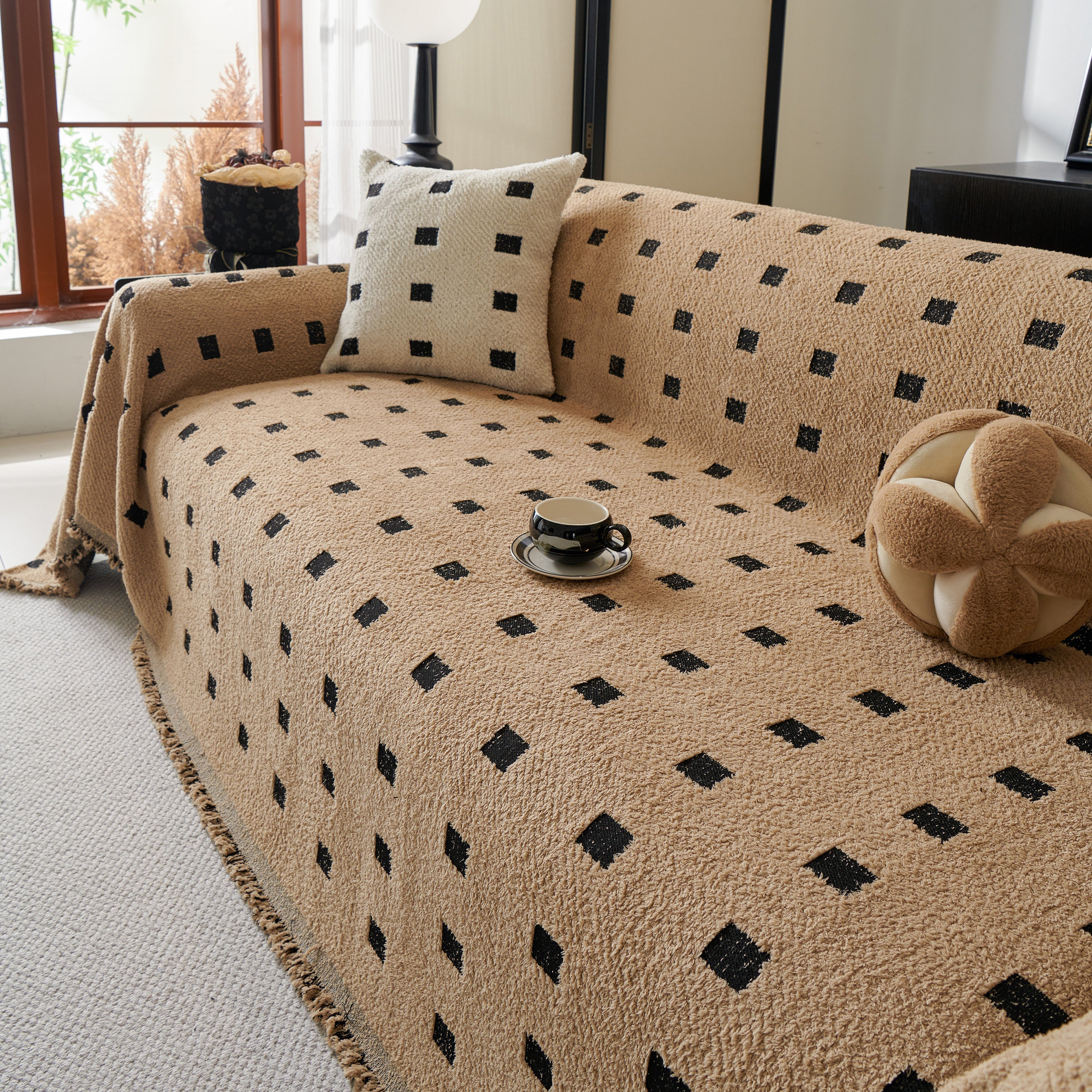 Sofa Throw Blanket with Woven Geometric Pattern & Tassels, Soft & Thick Couch Cover