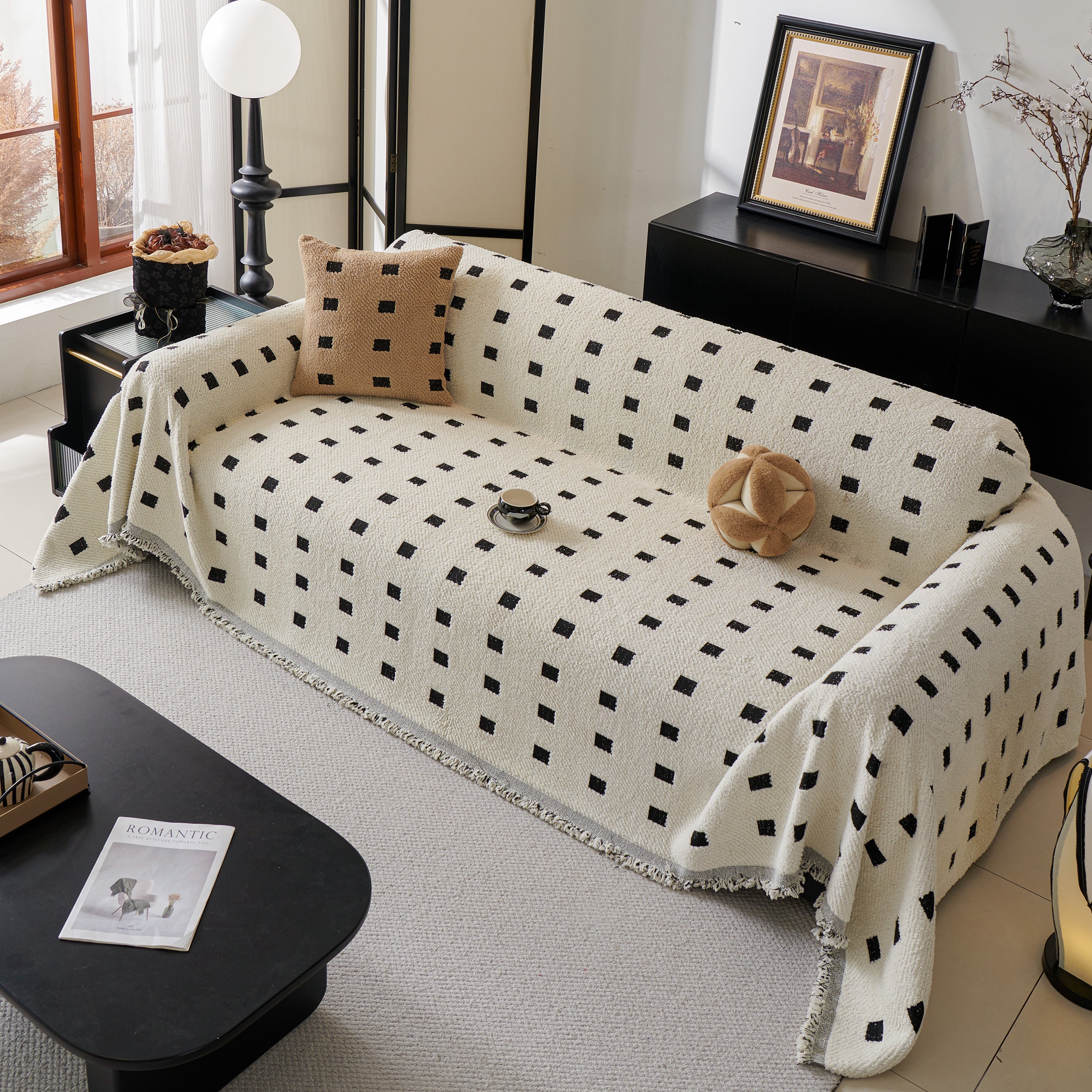 Sofa Throw Blanket with Woven Geometric Pattern & Tassels, Soft & Thick Couch Cover
