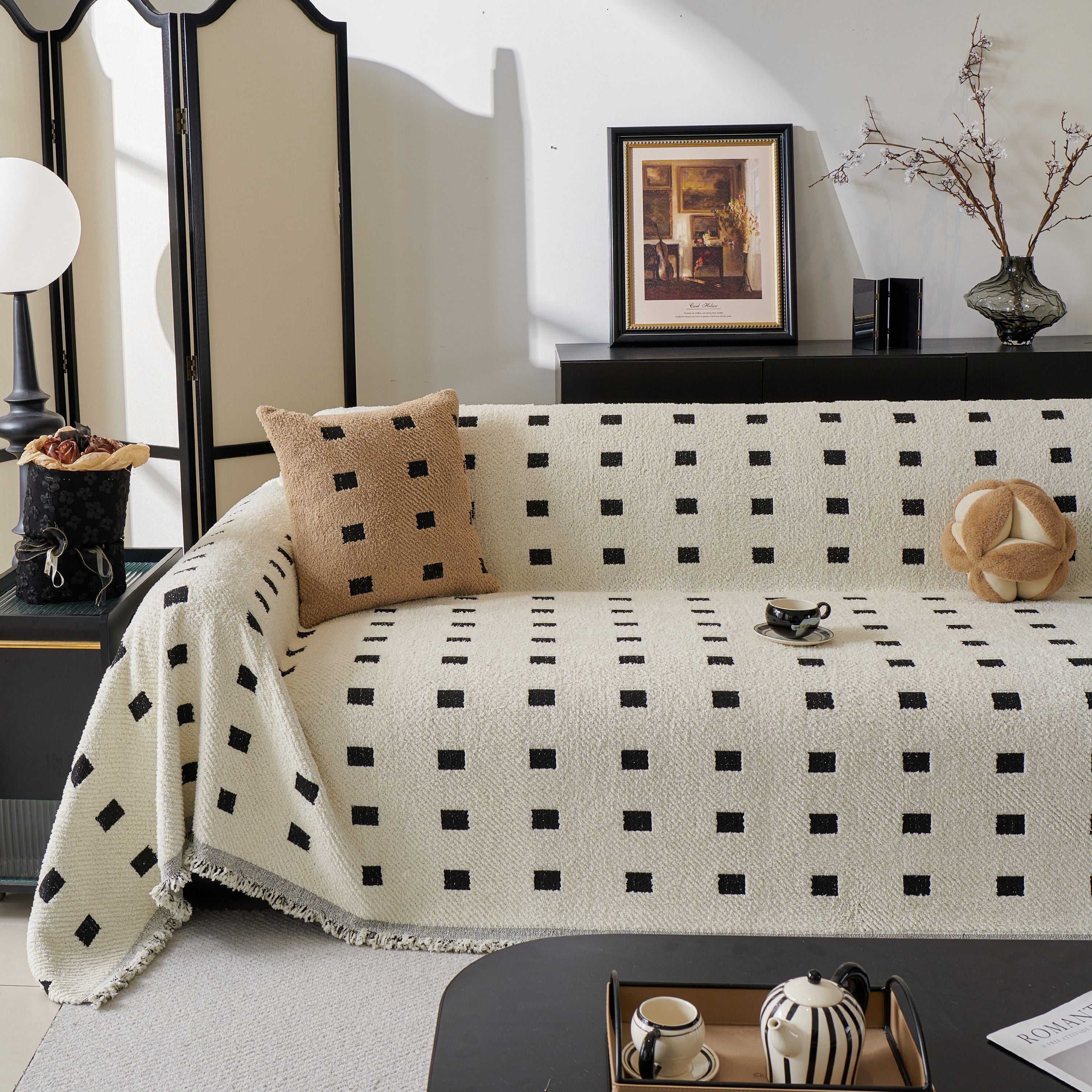 Sofa Throw Blanket with Woven Geometric Pattern & Tassels, Soft & Thick Couch Cover
