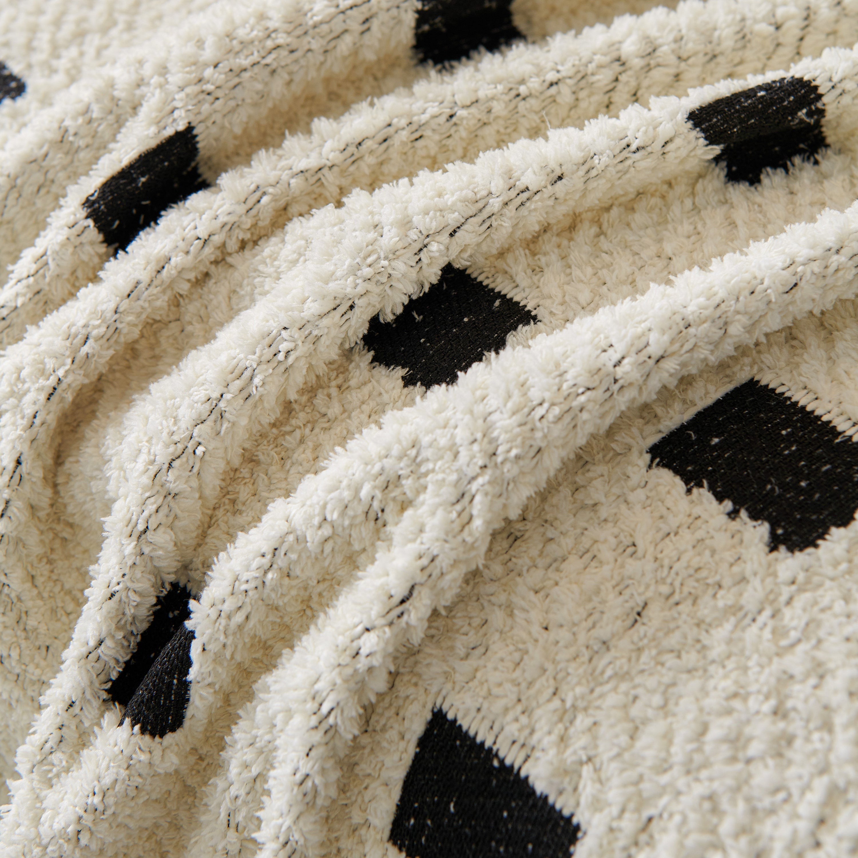 Sofa Throw Blanket with Woven Geometric Pattern & Tassels, Soft & Thick Couch Cover