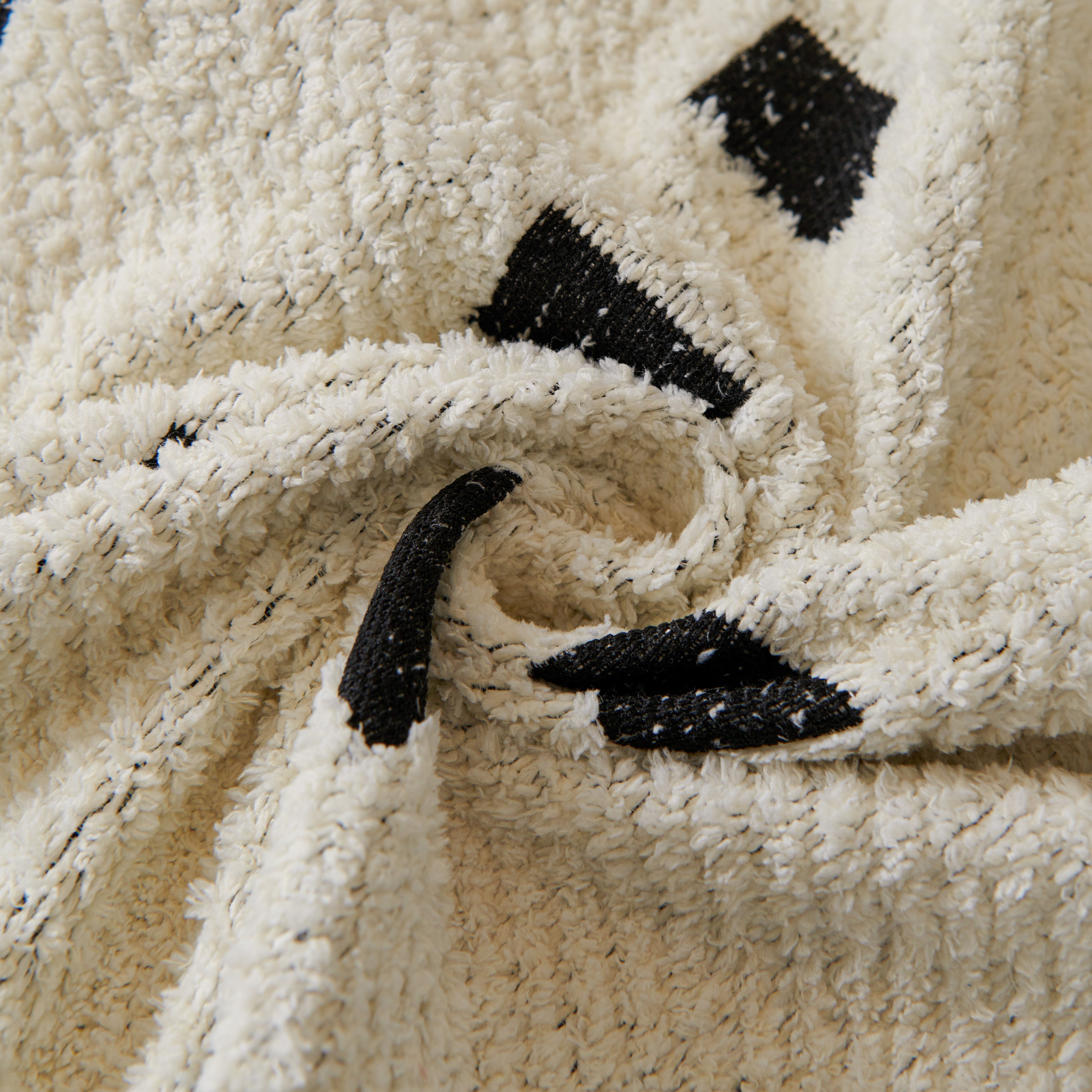 Sofa Throw Blanket with Woven Geometric Pattern & Tassels, Soft & Thick Couch Cover