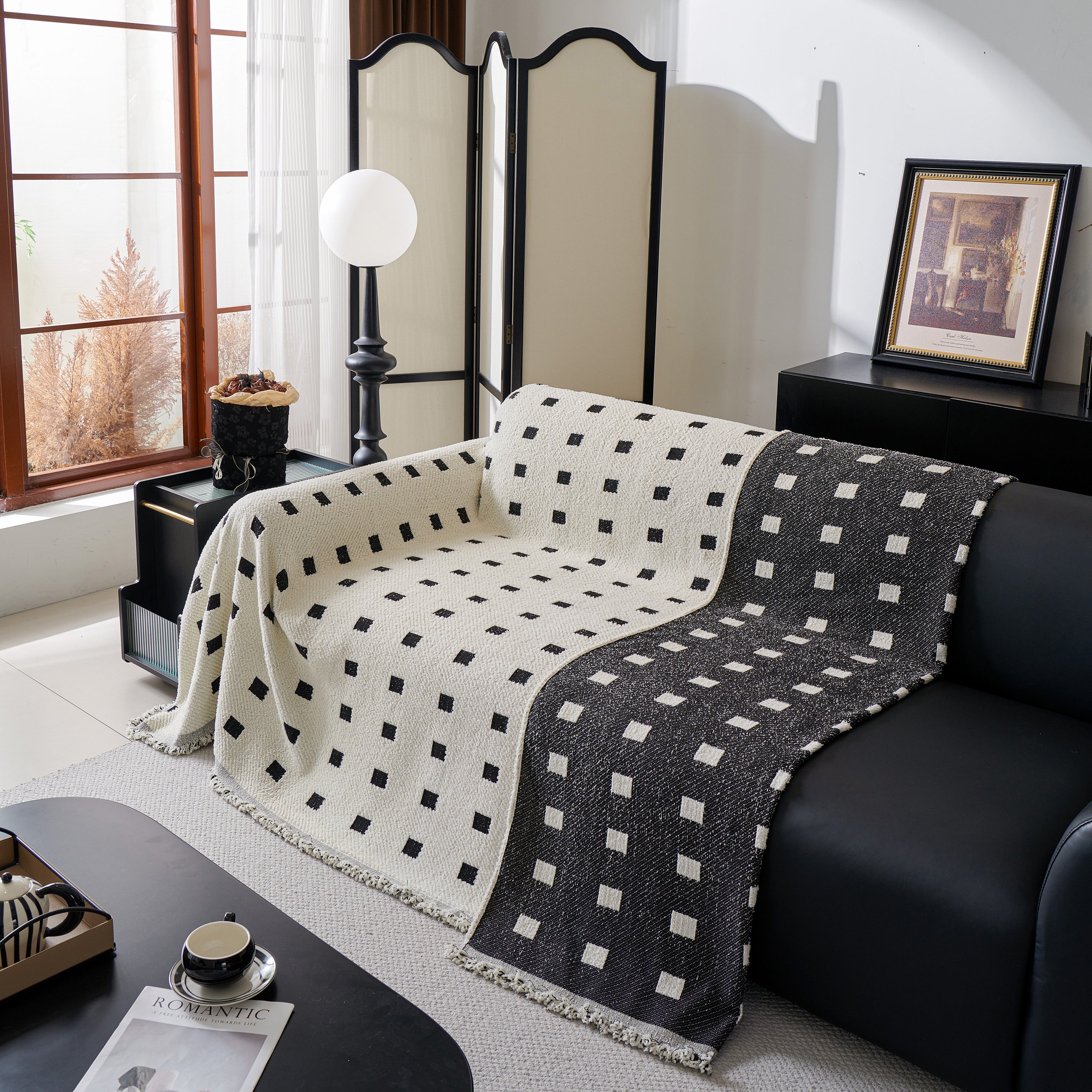 Sofa Throw Blanket with Woven Geometric Pattern & Tassels, Soft & Thick Couch Cover
