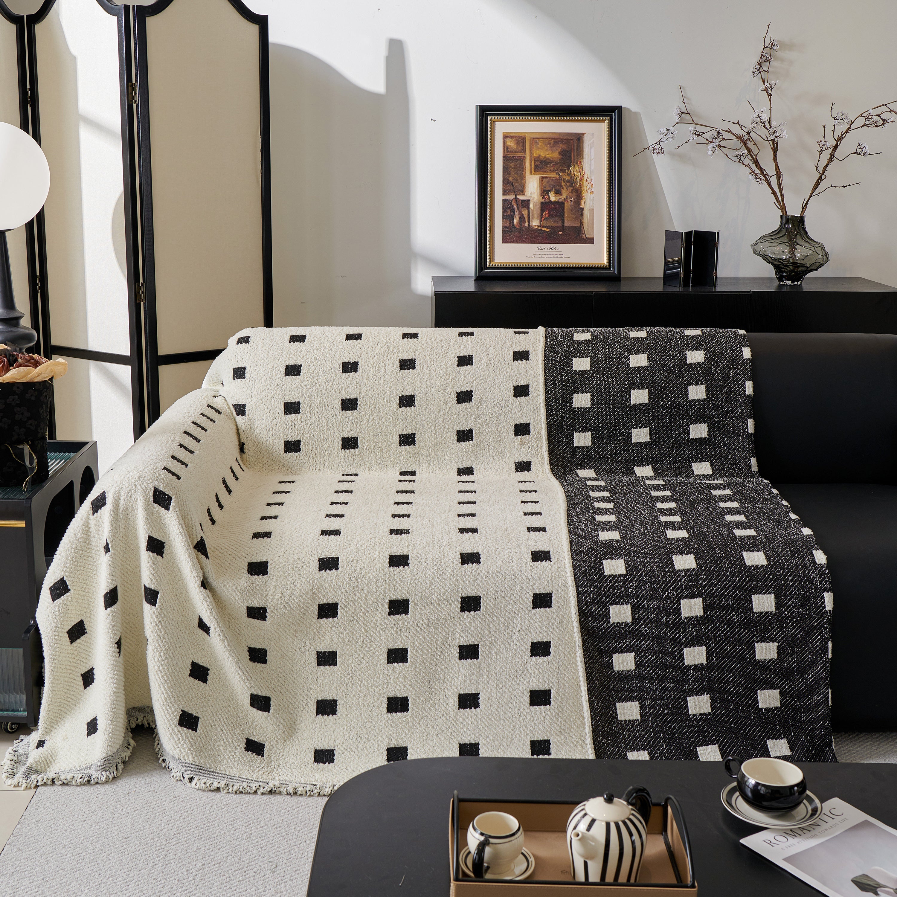 Sofa Throw Blanket with Woven Geometric Pattern & Tassels, Soft & Thick Couch Cover