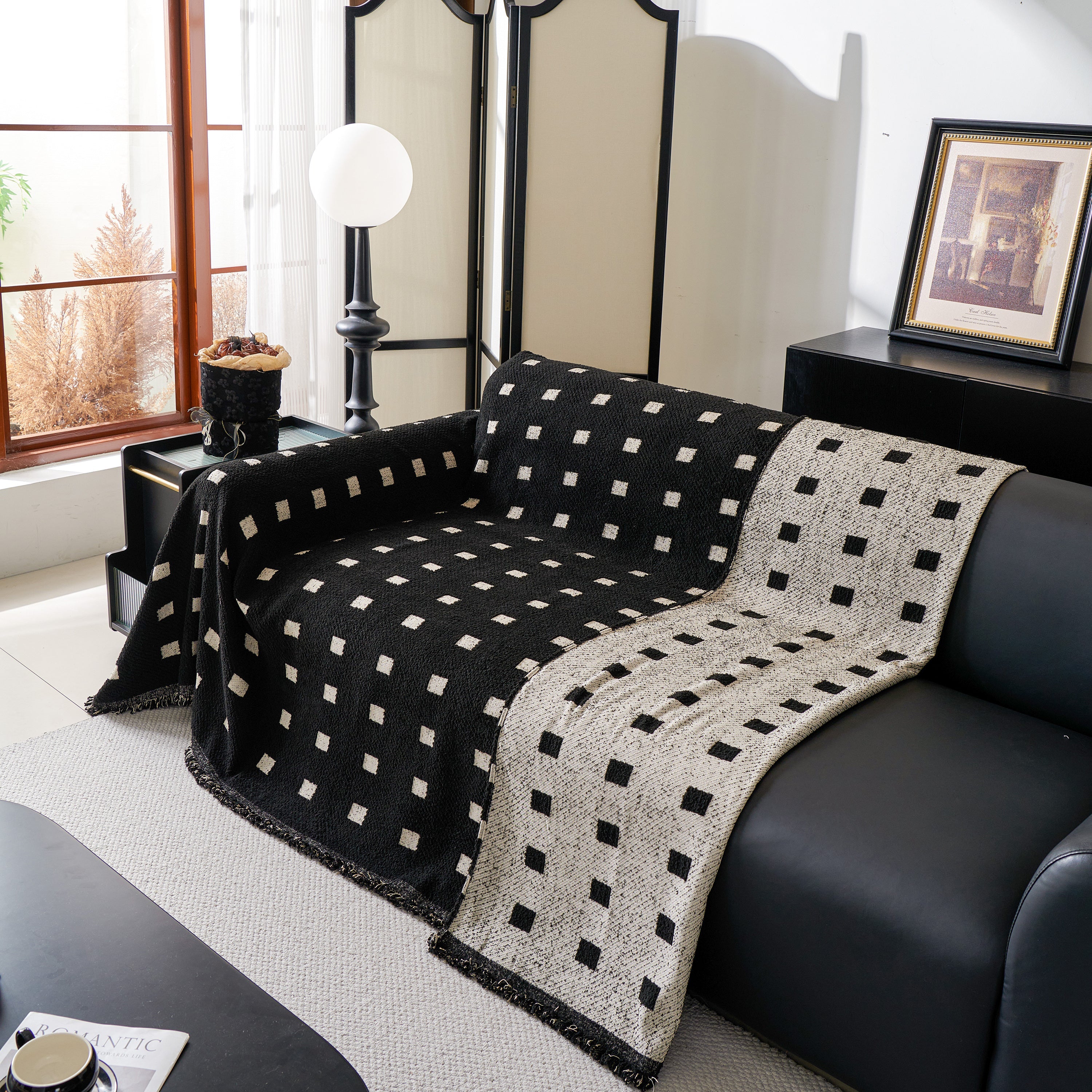 Sofa Throw Blanket with Woven Geometric Pattern & Tassels, Soft & Thick Couch Cover