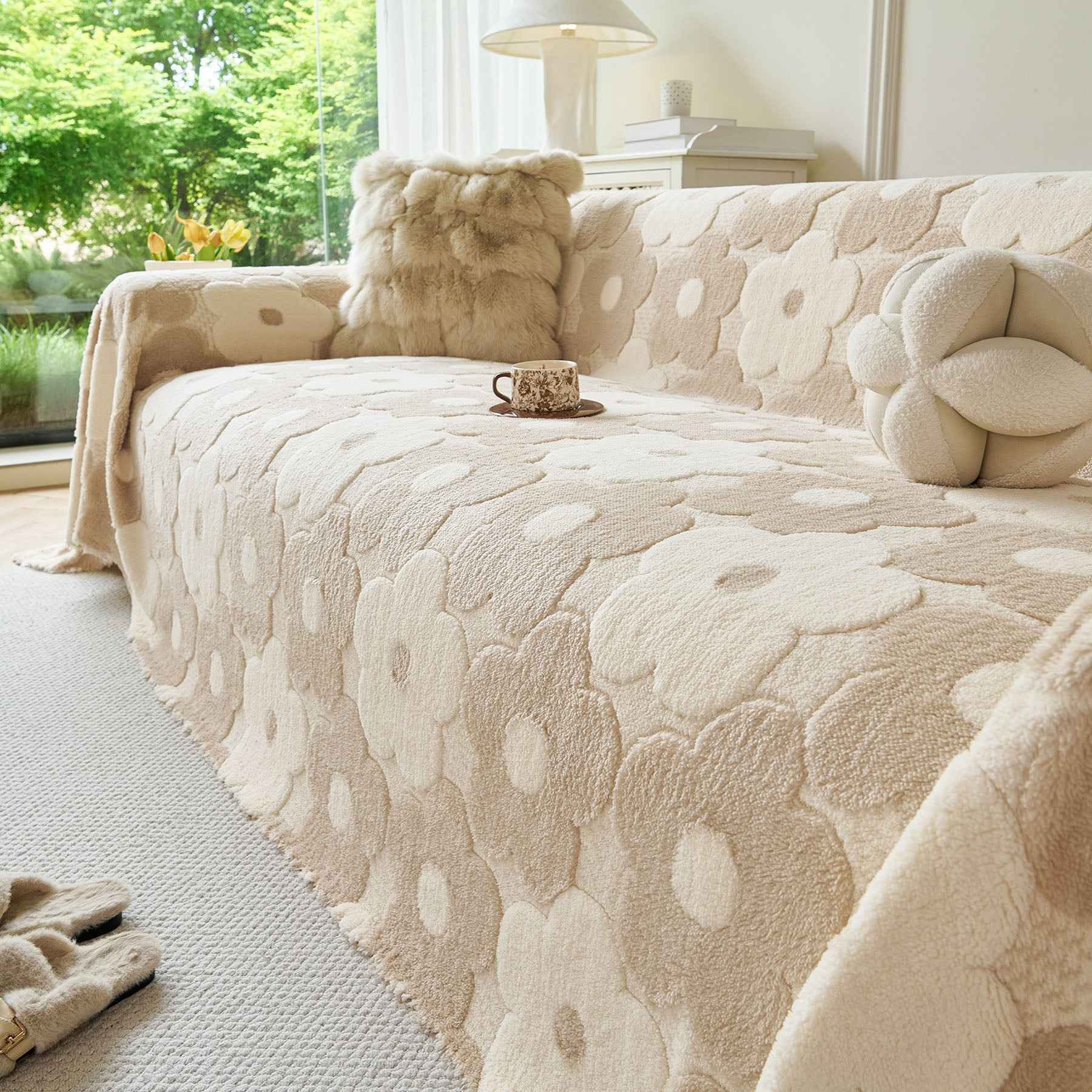 Plush Floral Sofa Throw Cover, Thick Soft Couch Protector Throw Couch for Dogs, Kids